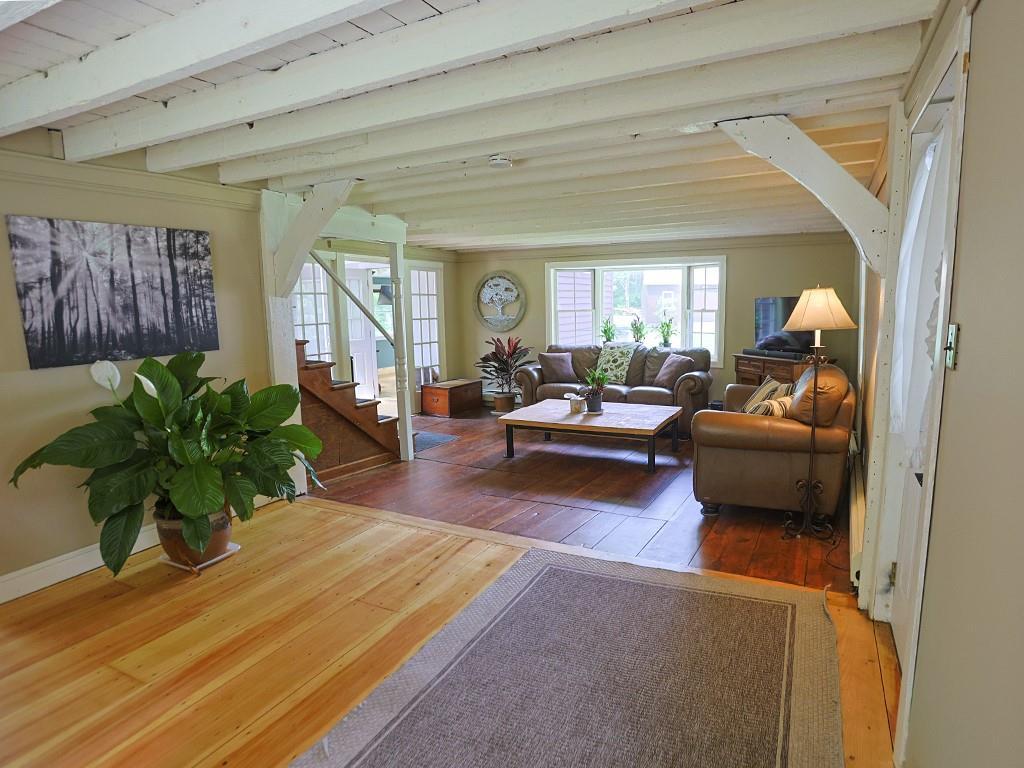 Single Family Spring Glen  Sullivan County, NY 12763, MLS-864976-23
