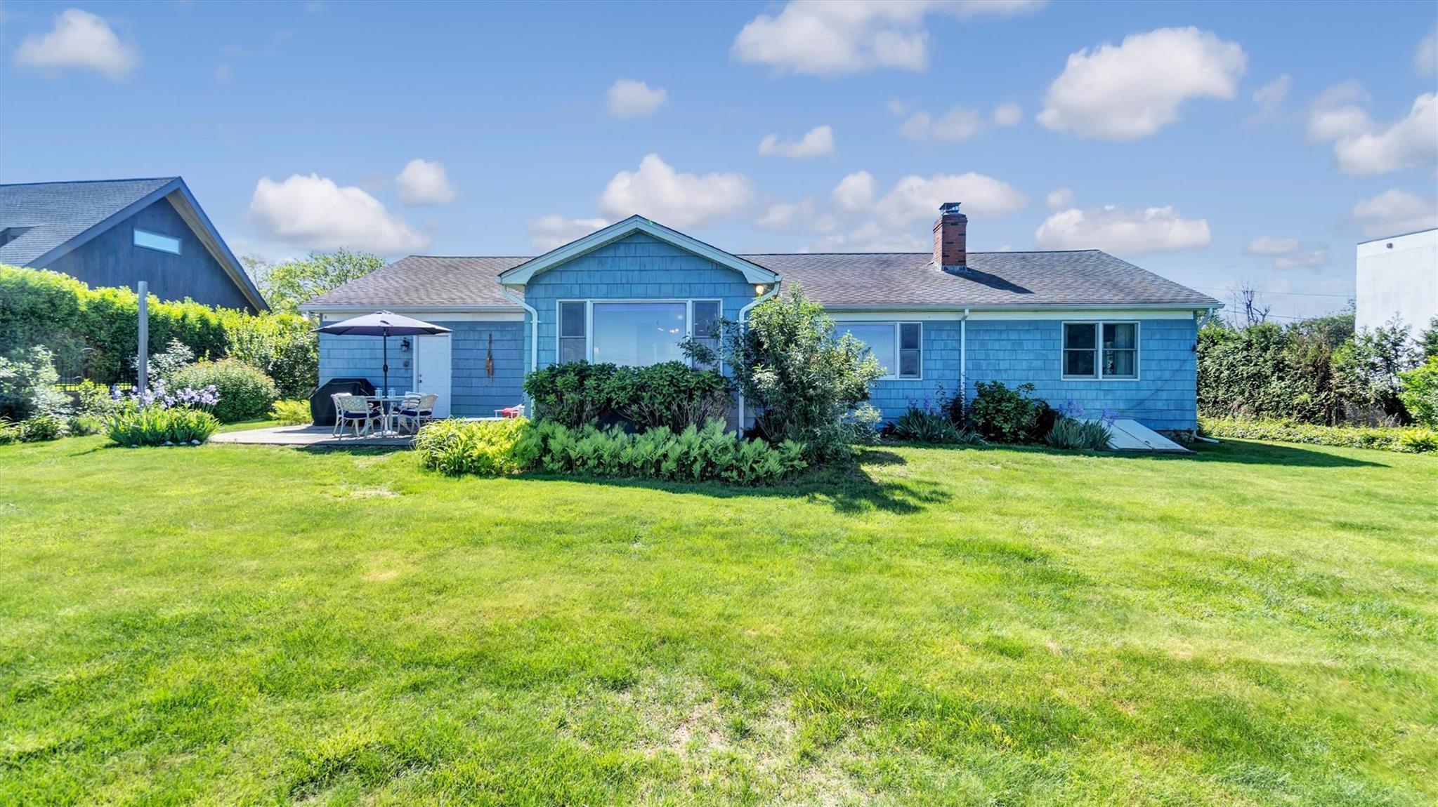 Single Family Glen  Suffolk County, NY 11935, MLS-864984-19