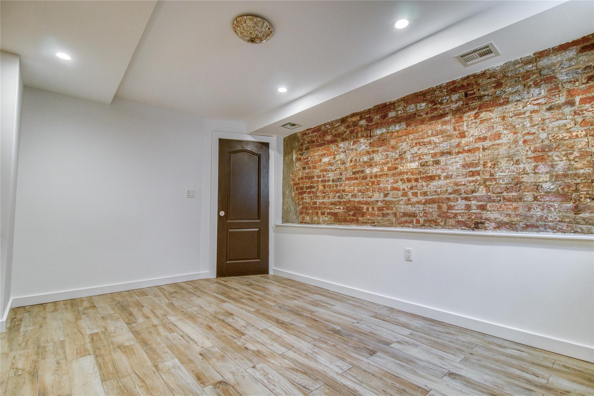 Single Family Noll  Brooklyn, NY 11206, MLS-864988-16