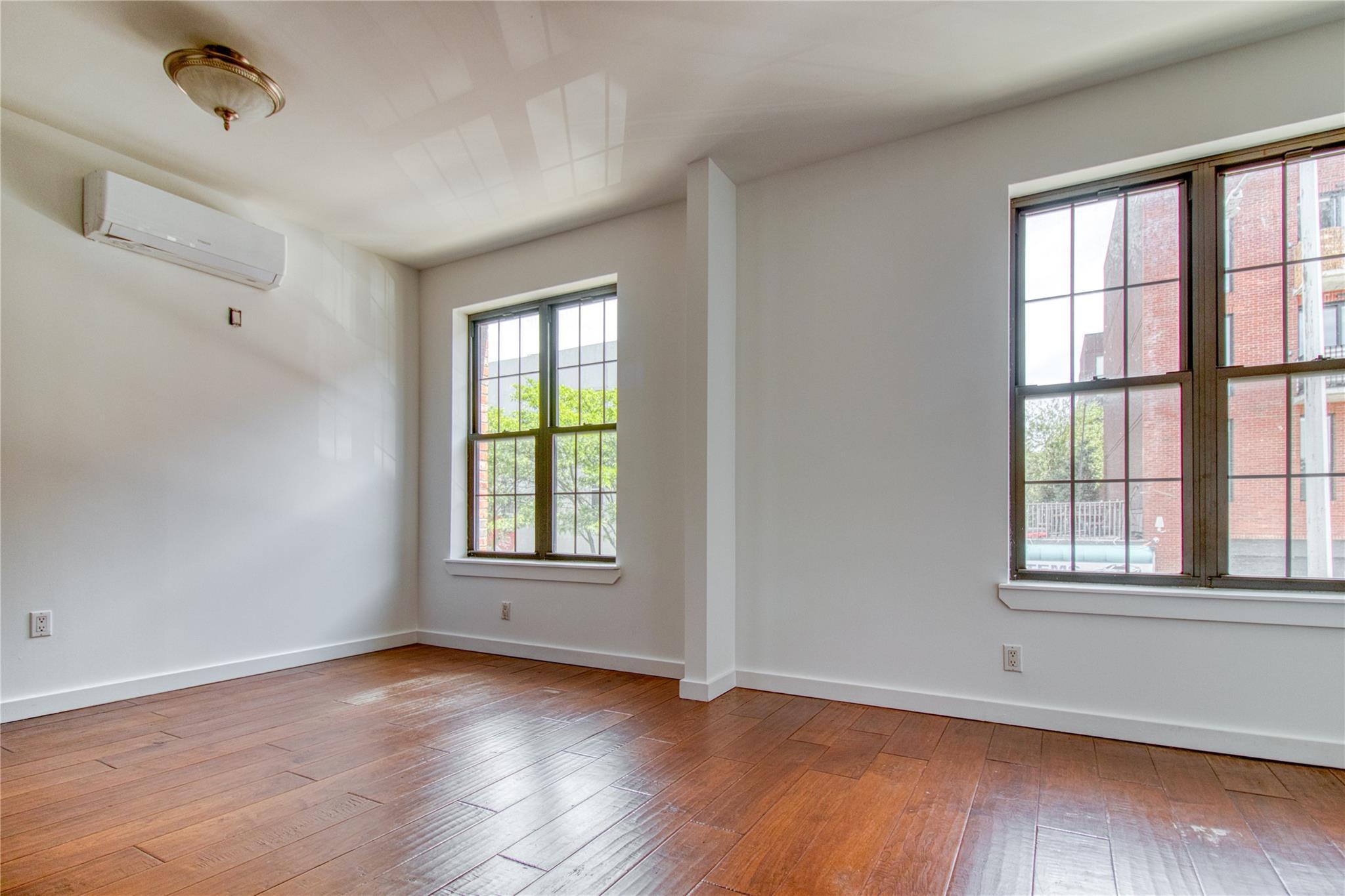 Single Family Noll  Brooklyn, NY 11206, MLS-864988-22