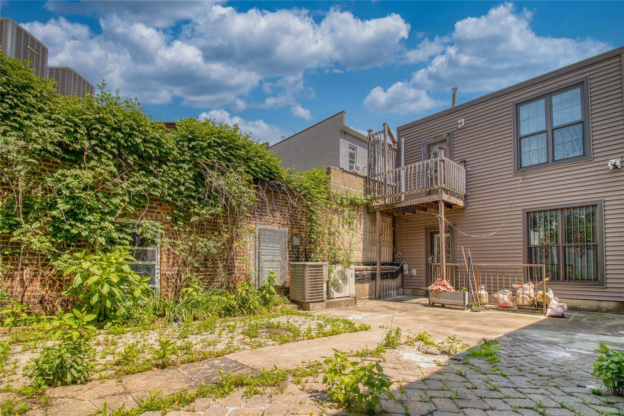 Single Family Noll  Brooklyn, NY 11206, MLS-864988-30