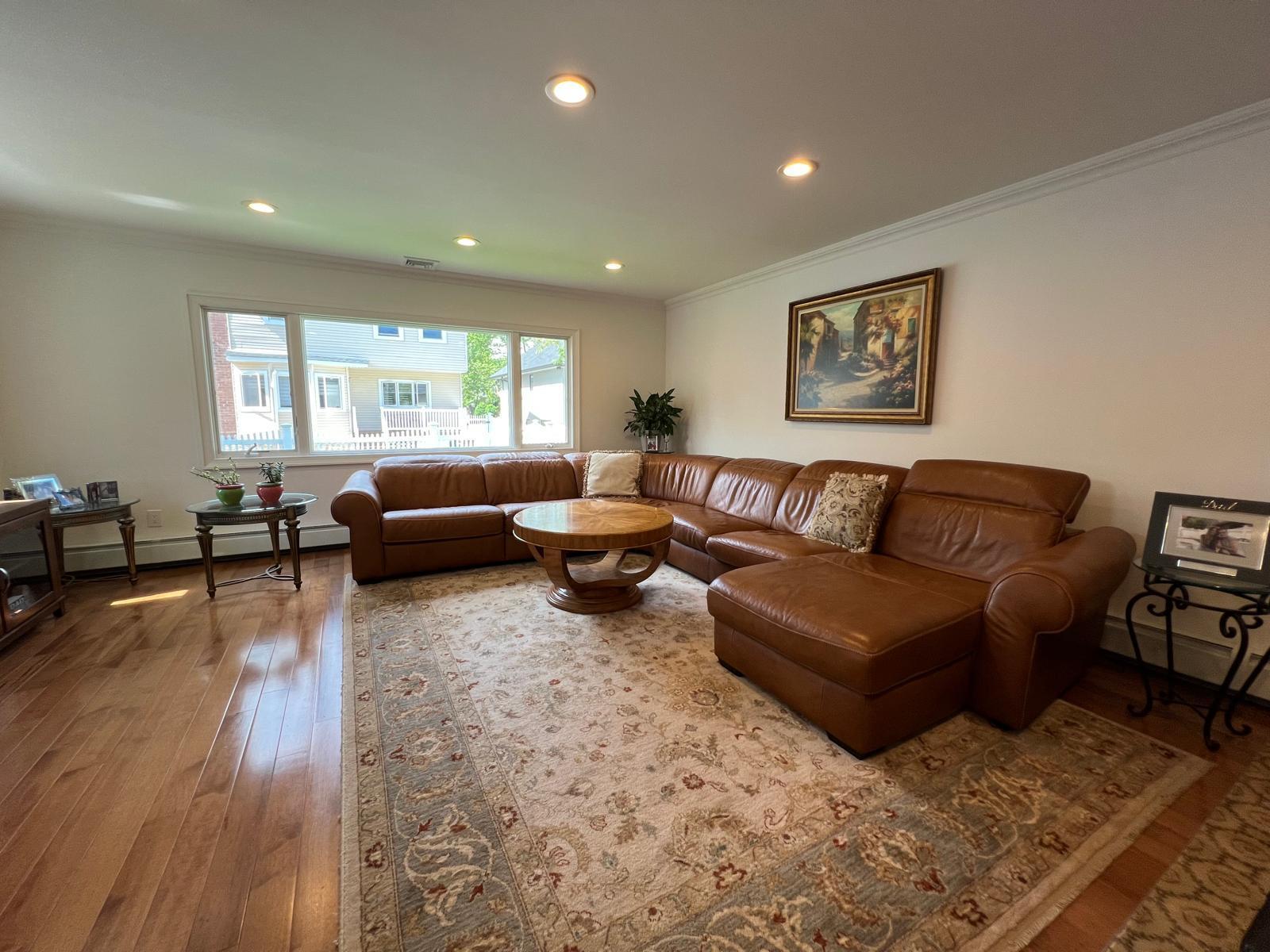Single Family Eileen  Nassau County, NY 11598, MLS-865031-7