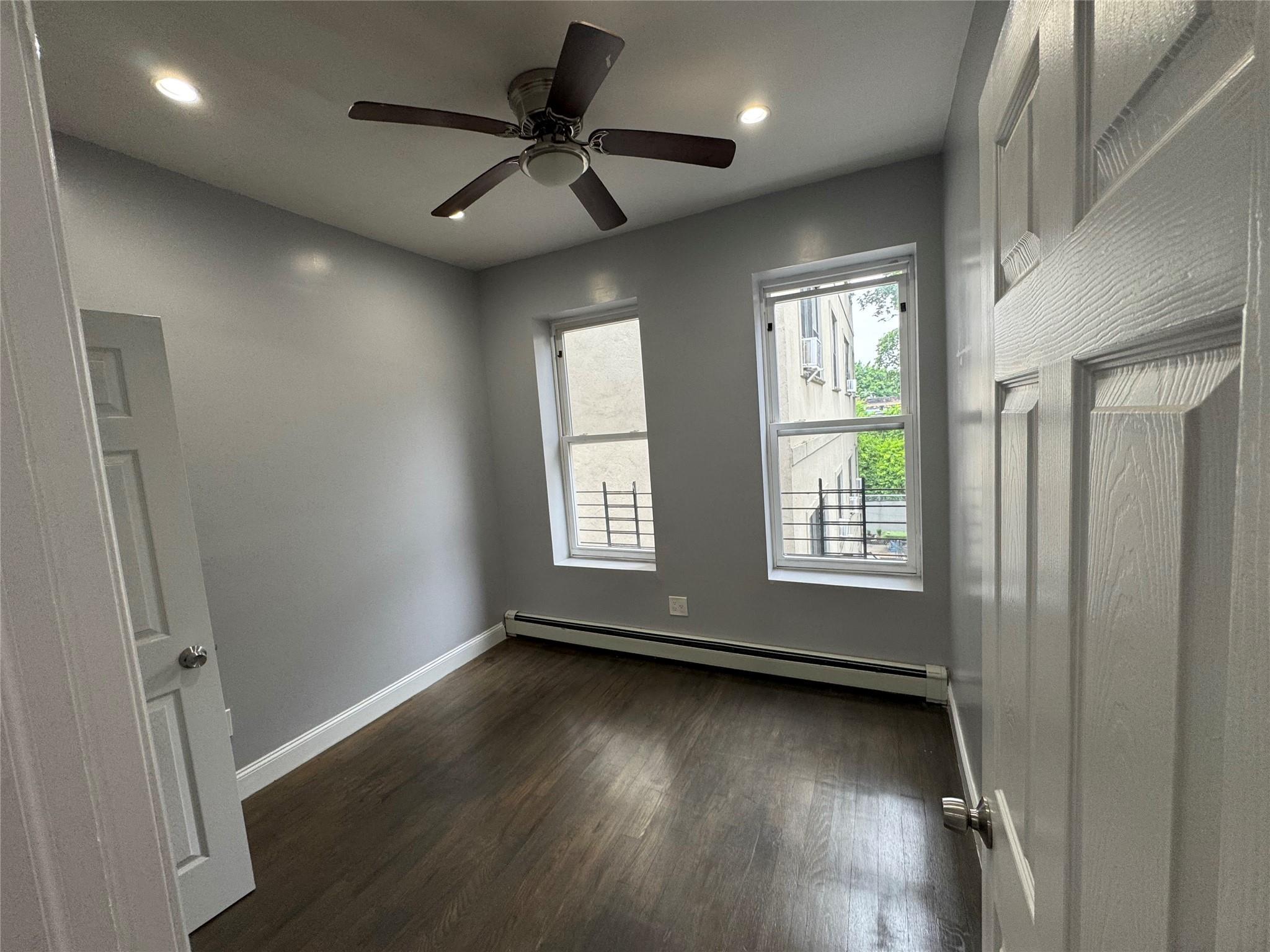 Single Family Van Siclen  Brooklyn, NY 11207, MLS-865040-4