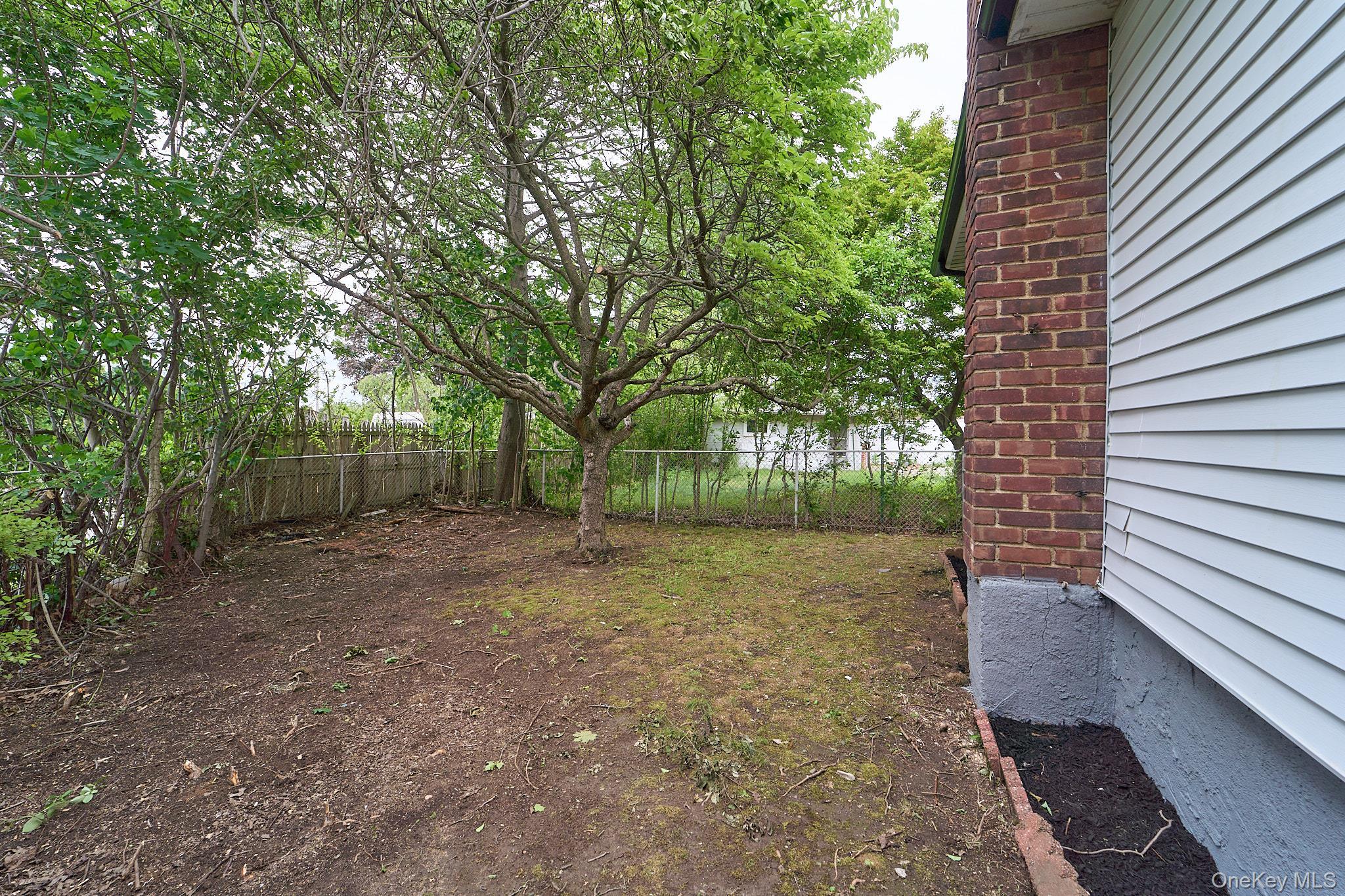 Single Family 7th Nassau County, NY 11714, MLS-865094-32