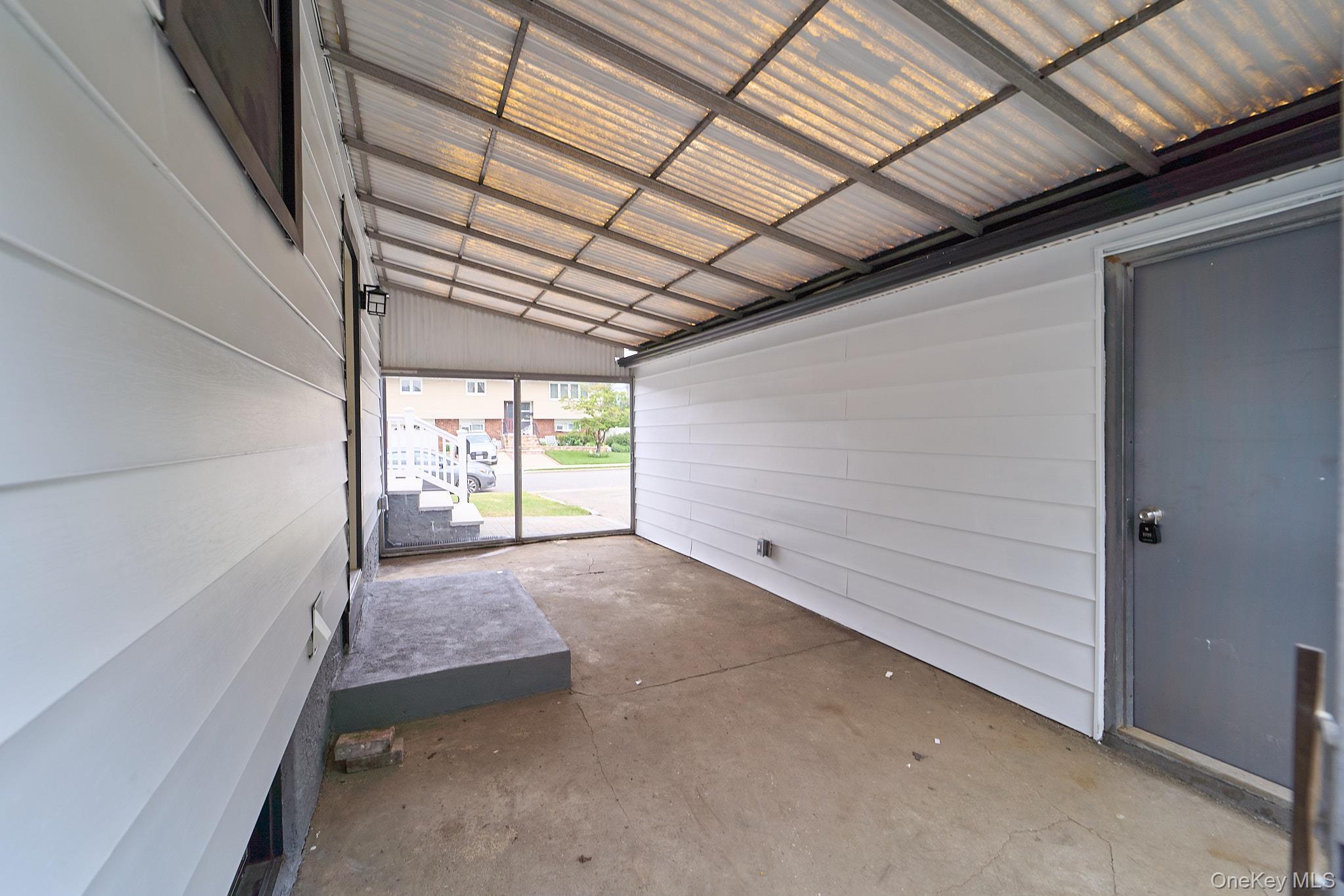 Single Family 7th Nassau County, NY 11714, MLS-865094-35