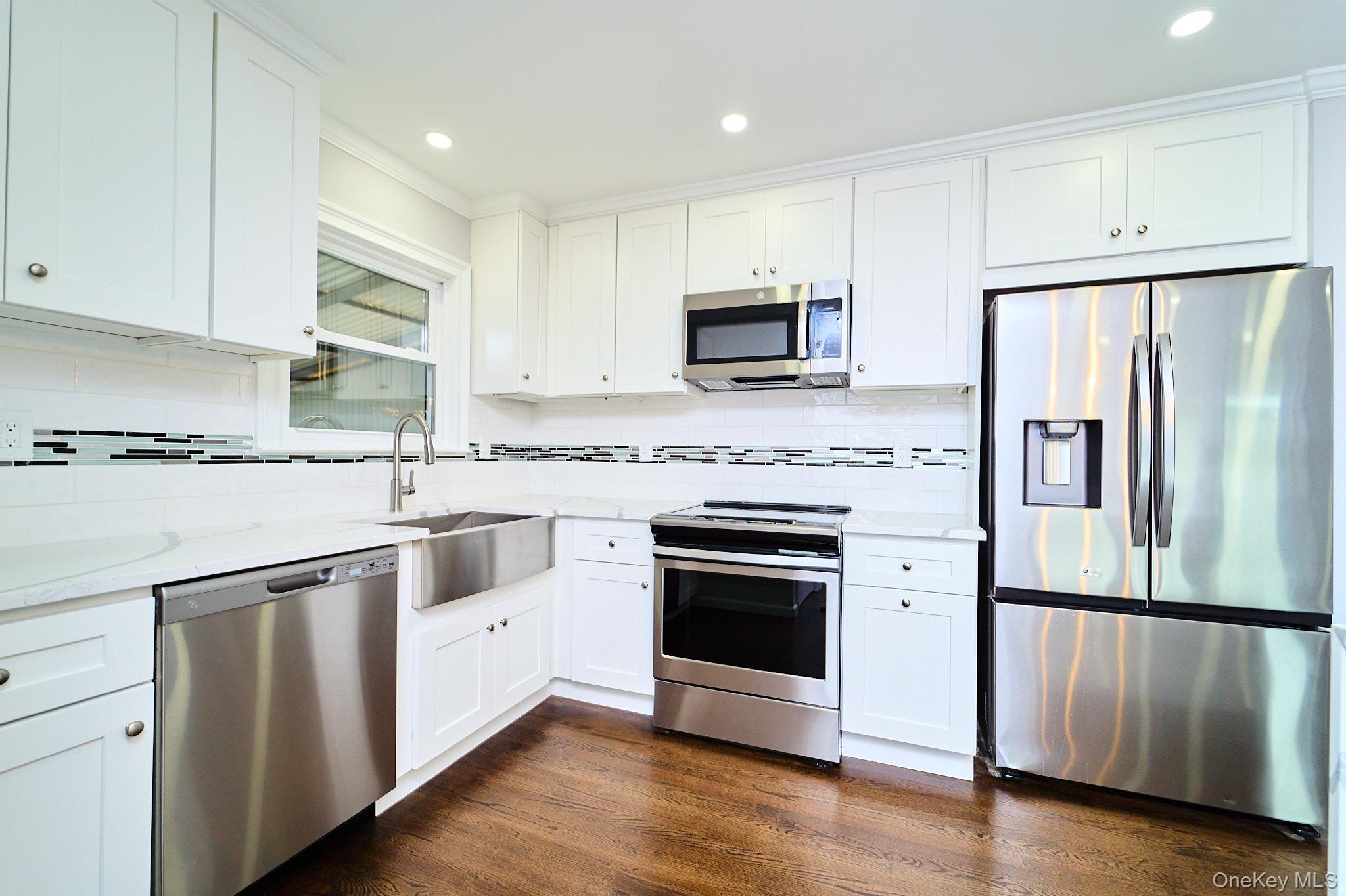 Single Family 7th Nassau County, NY 11714, MLS-865094-5