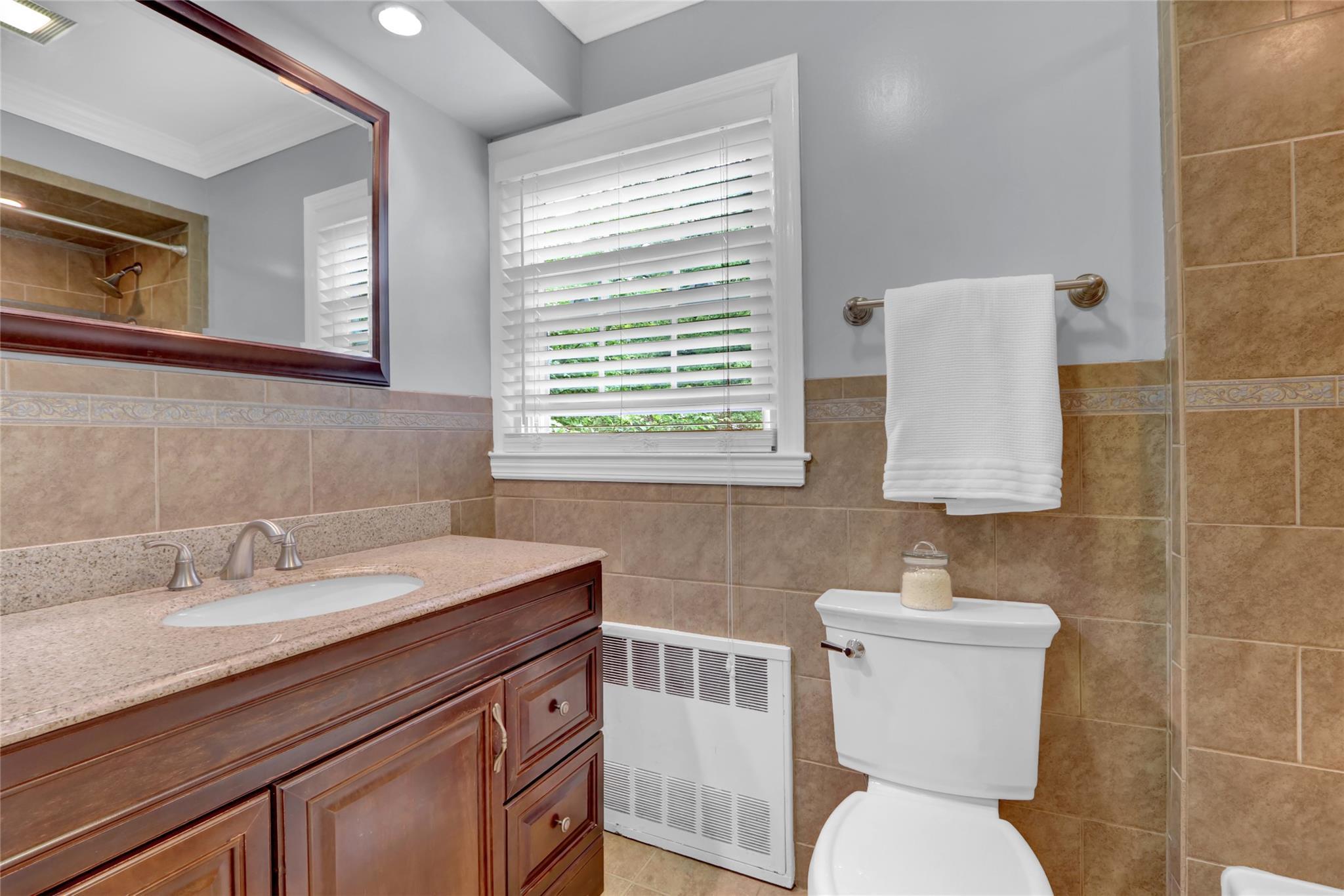 Single Family Poplar  Nassau County, NY 11530, MLS-865097-18