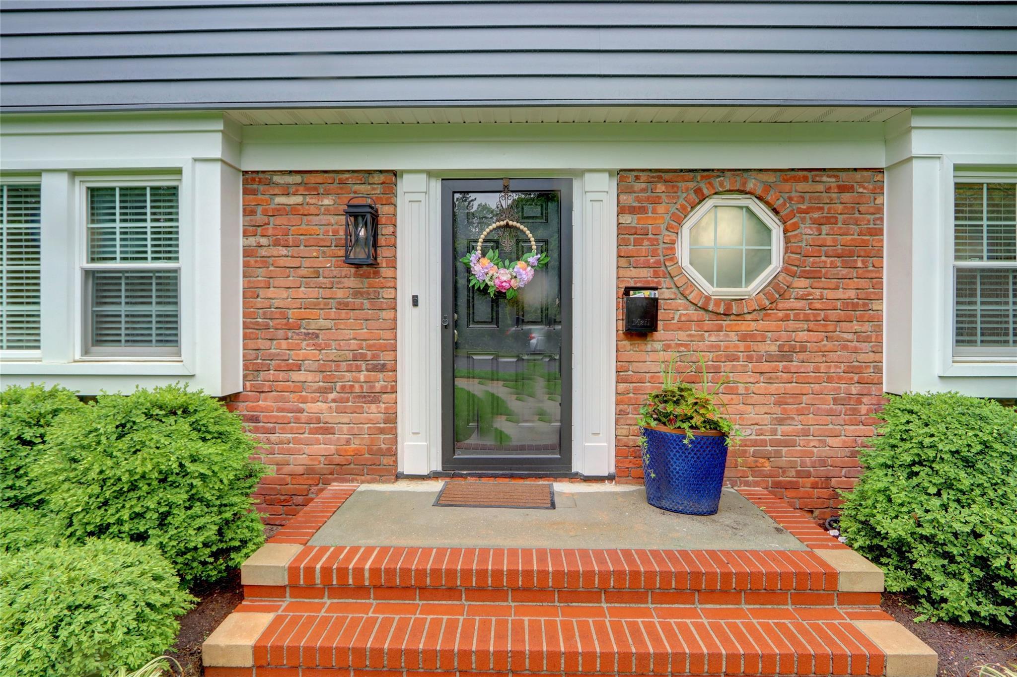 Single Family Poplar  Nassau County, NY 11530, MLS-865097-2