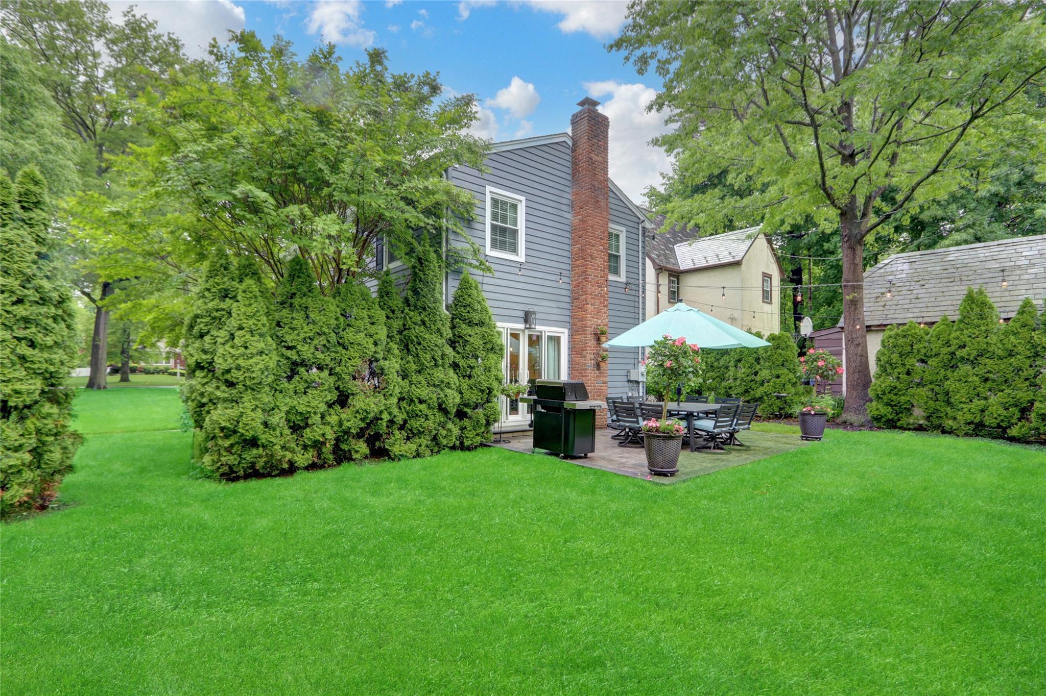 Single Family Poplar  Nassau County, NY 11530, MLS-865097-23