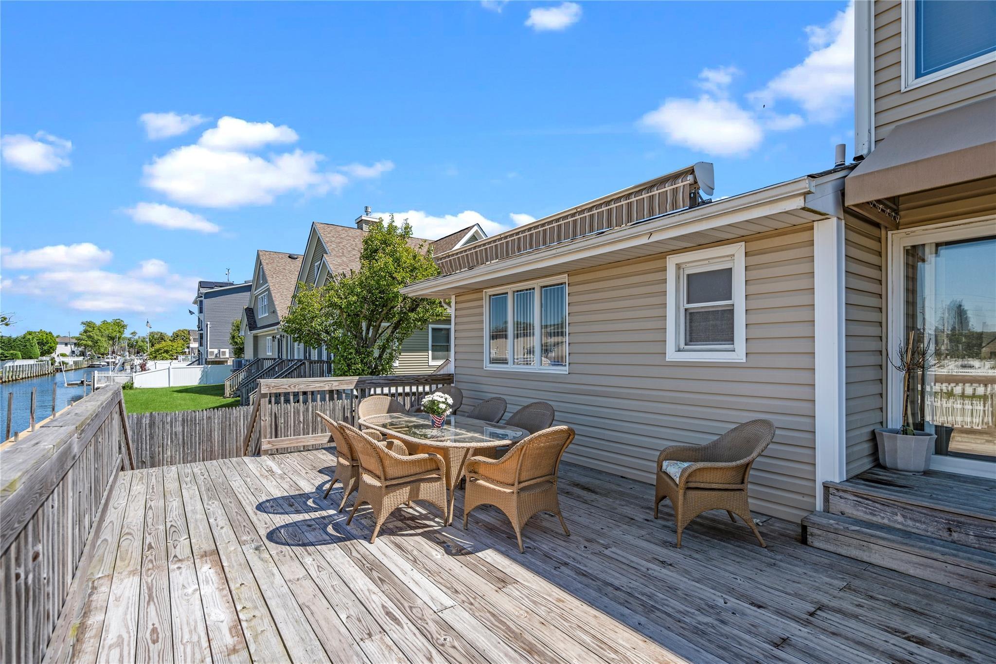 Single Family Bay  Suffolk County, NY 11795, MLS-865103-37