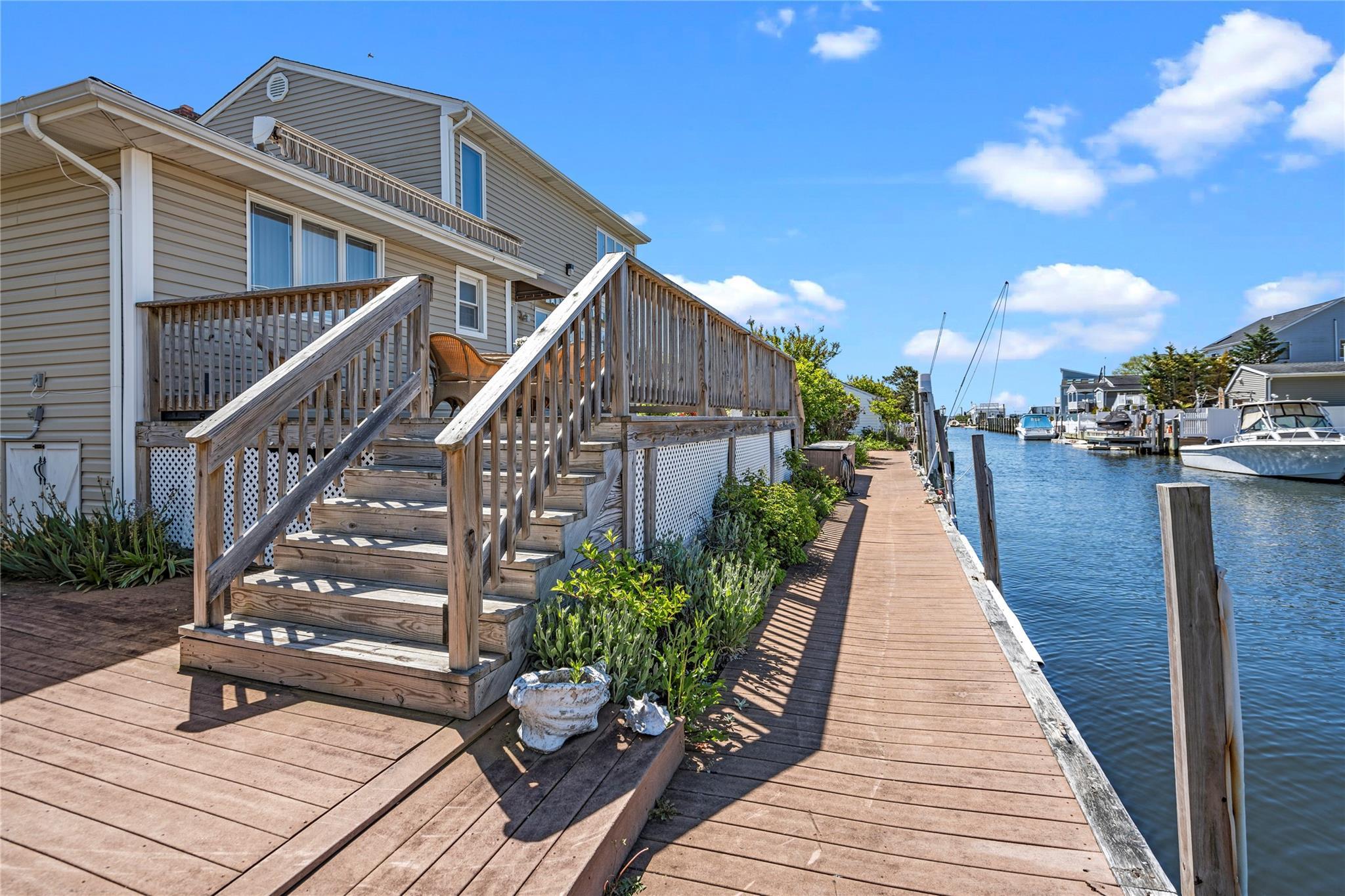 Single Family Bay  Suffolk County, NY 11795, MLS-865103-39