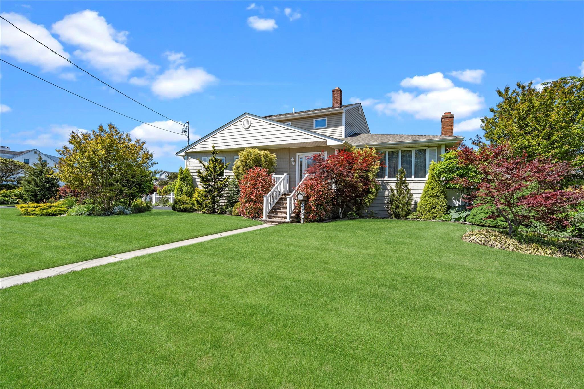 Single Family Bay  Suffolk County, NY 11795, MLS-865103-4