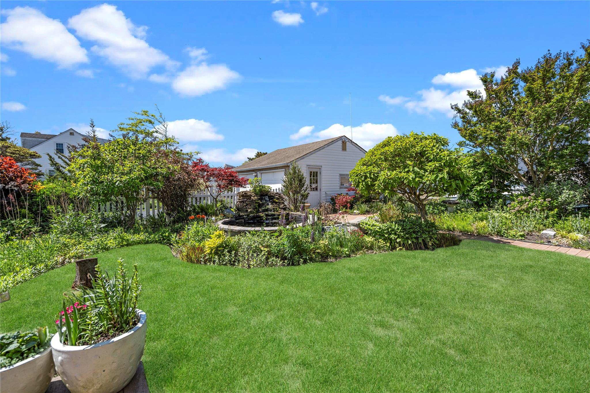 Single Family Bay  Suffolk County, NY 11795, MLS-865103-48