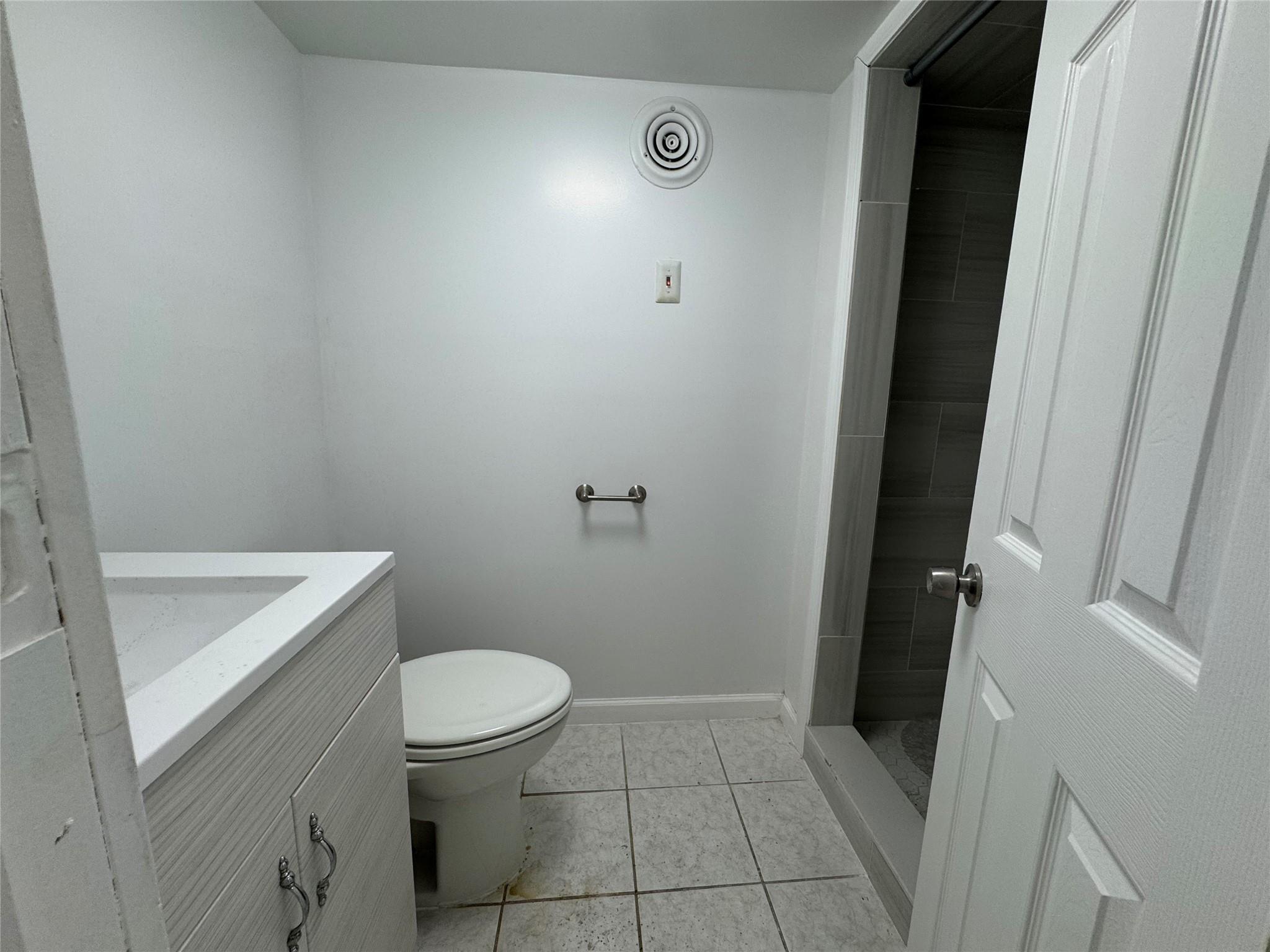 Single Family 109th Street  Queens, NY 11418, MLS-865110-5