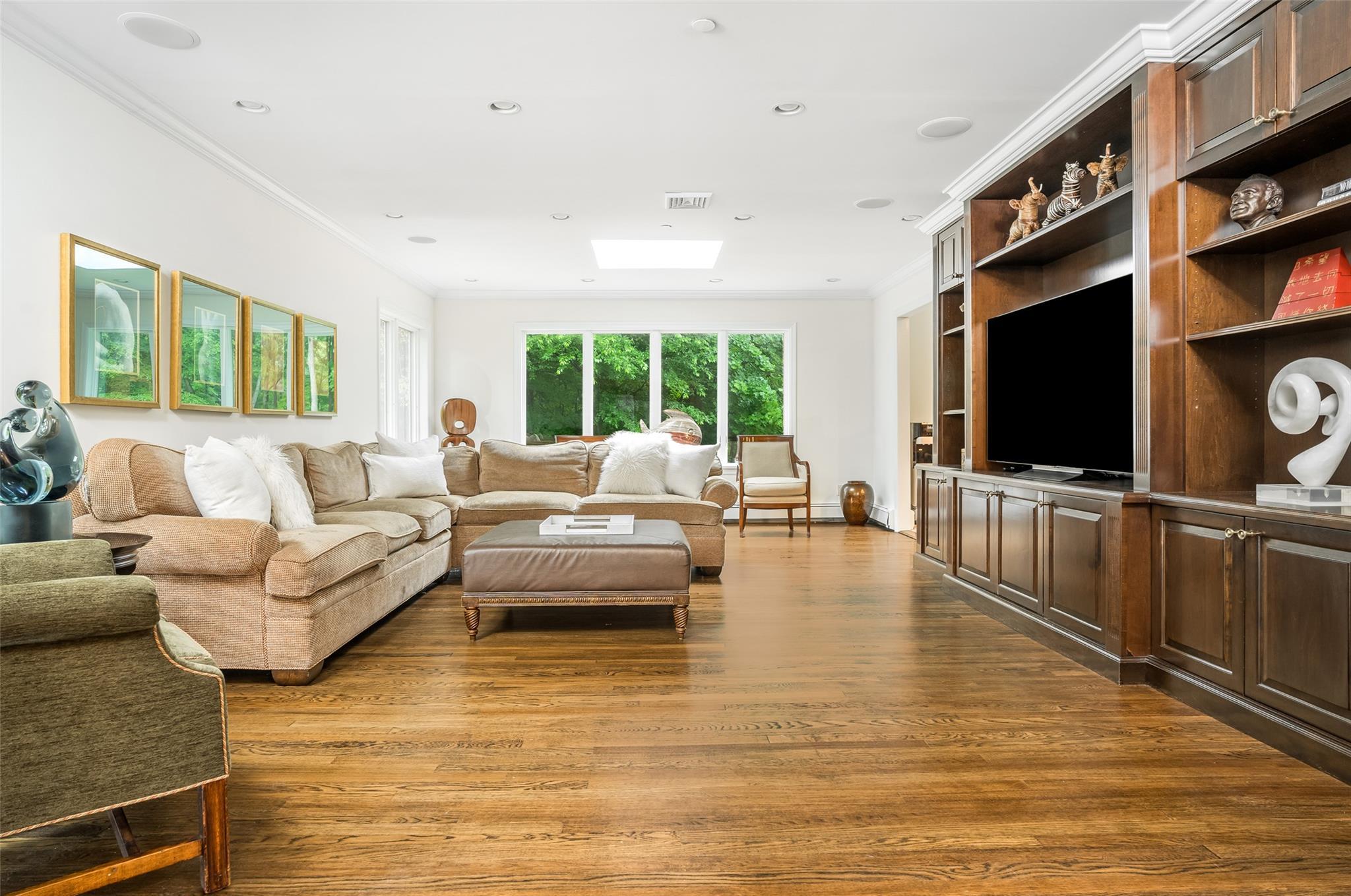 Single Family Evergreen  Westchester County, NY 10504, MLS-865111-10