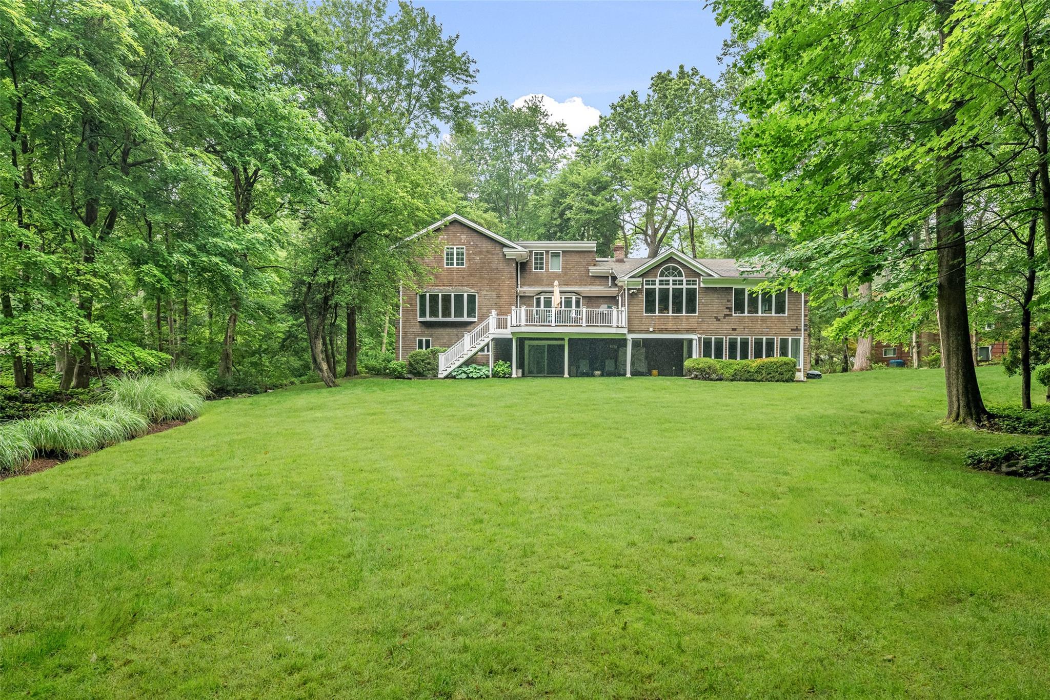 Single Family Evergreen  Westchester County, NY 10504, MLS-865111-31