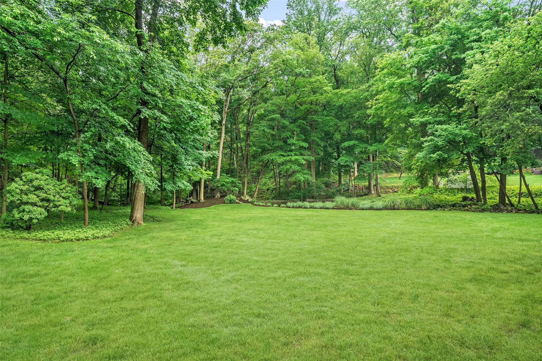 Single Family Evergreen  Westchester County, NY 10504, MLS-865111-33