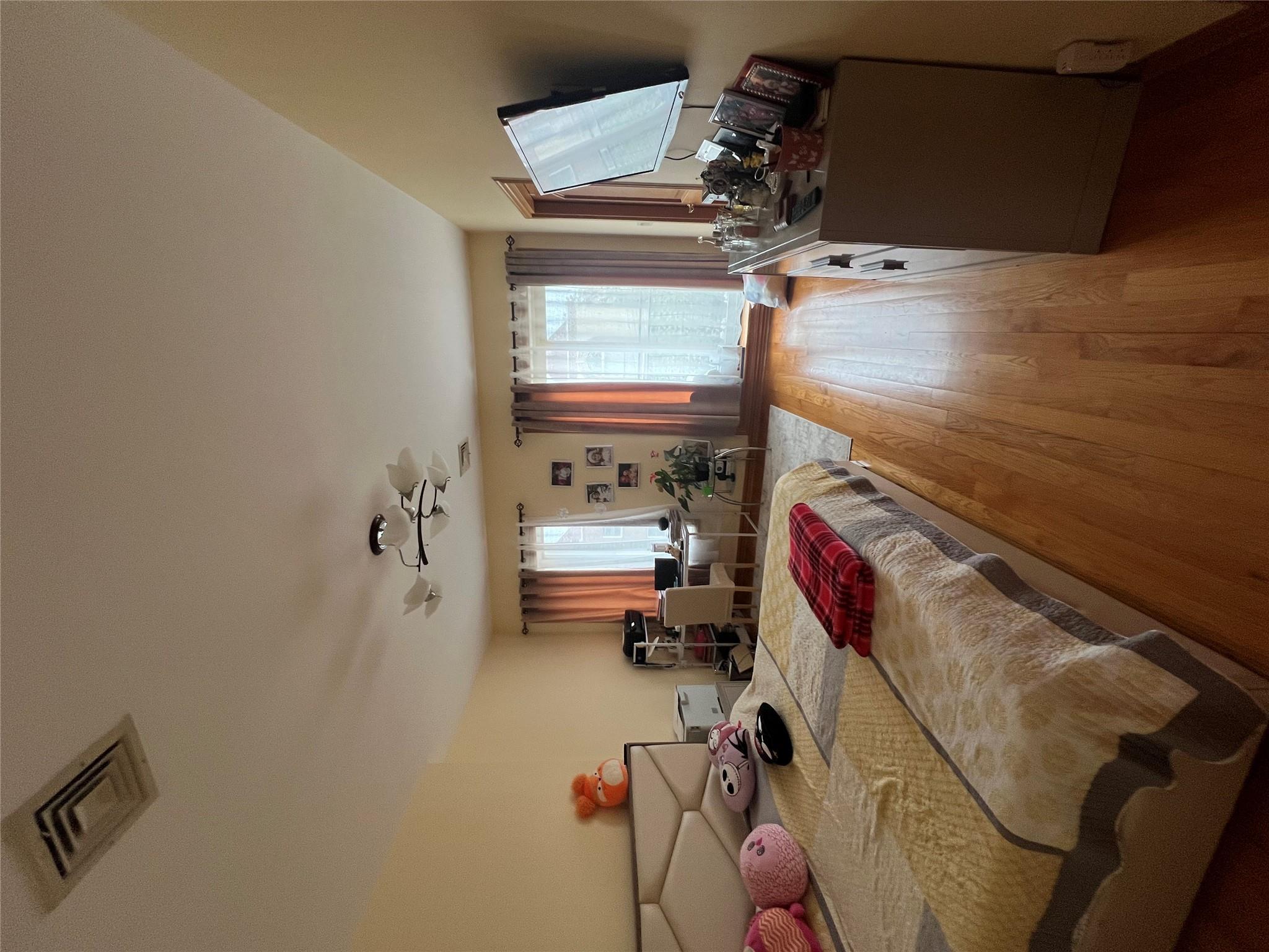 Single Family Brown  Brooklyn, NY 11235, MLS-865115-11