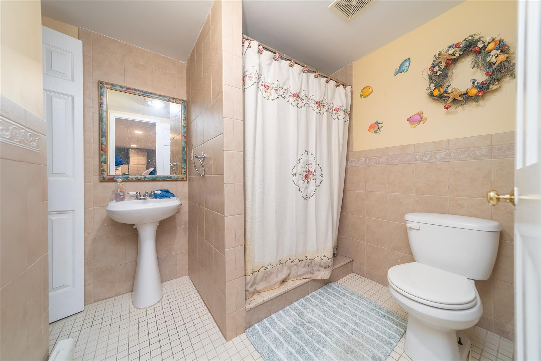 Single Family 155th  Queens, NY 11354, MLS-865124-10