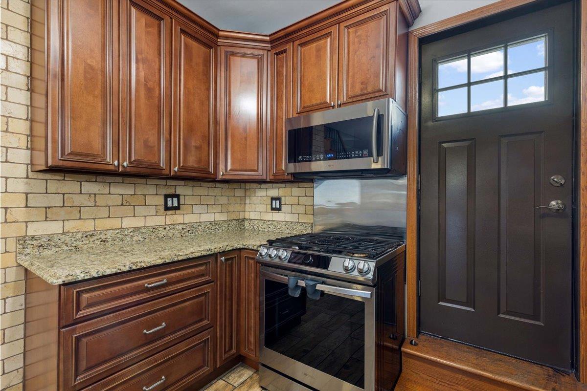 Single Family Gillespie  Bronx, NY 10461, MLS-865131-11