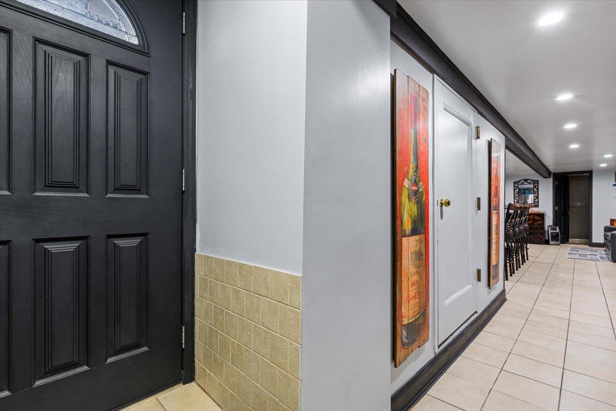 Single Family Gillespie  Bronx, NY 10461, MLS-865131-23