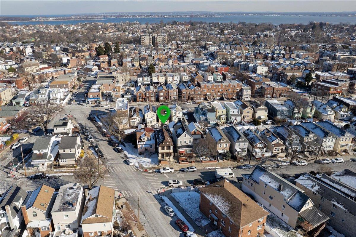Single Family Gillespie  Bronx, NY 10461, MLS-865131-33
