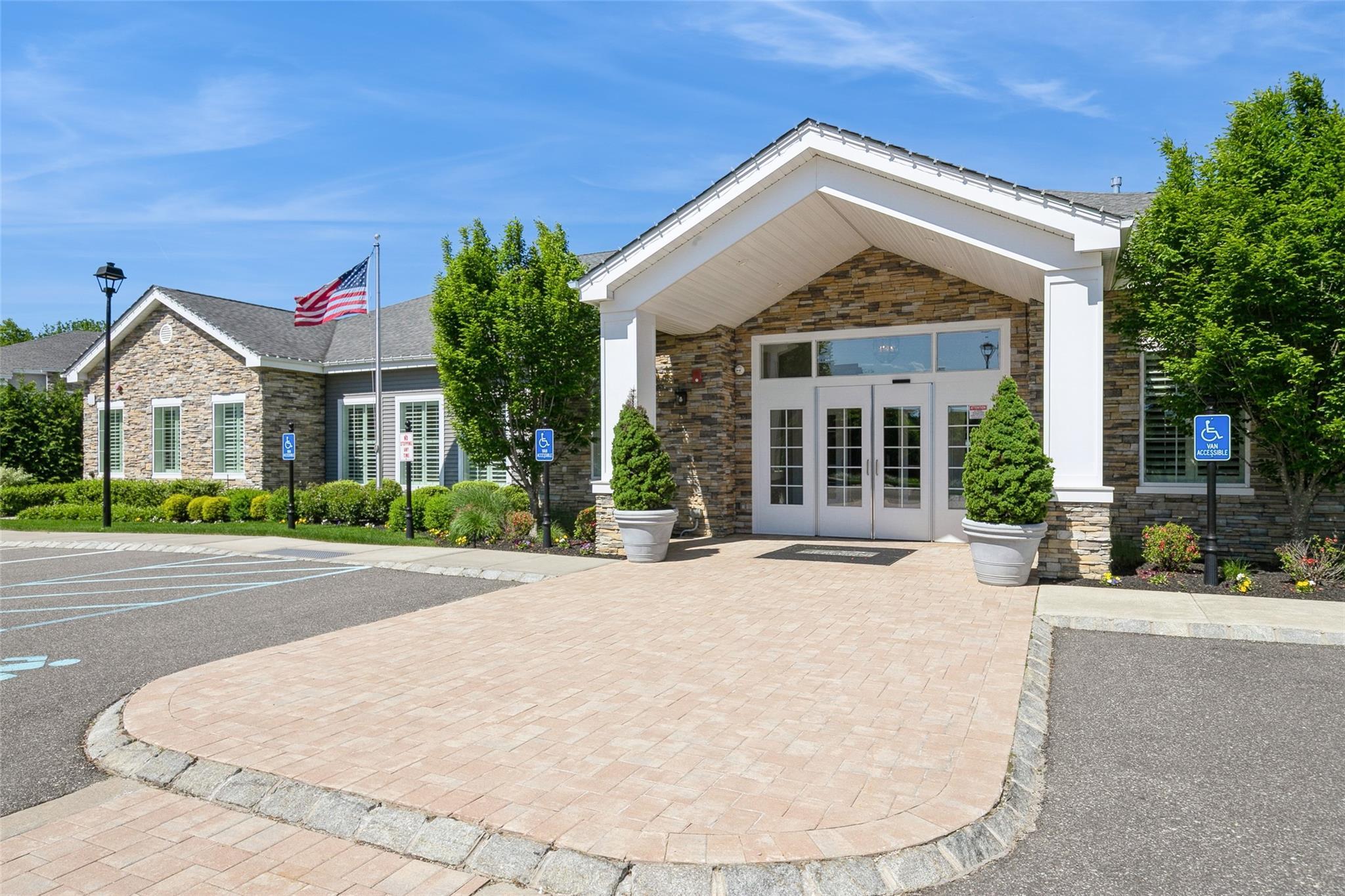 Single Family Summer  Suffolk County, NY 11731, MLS-865132-21