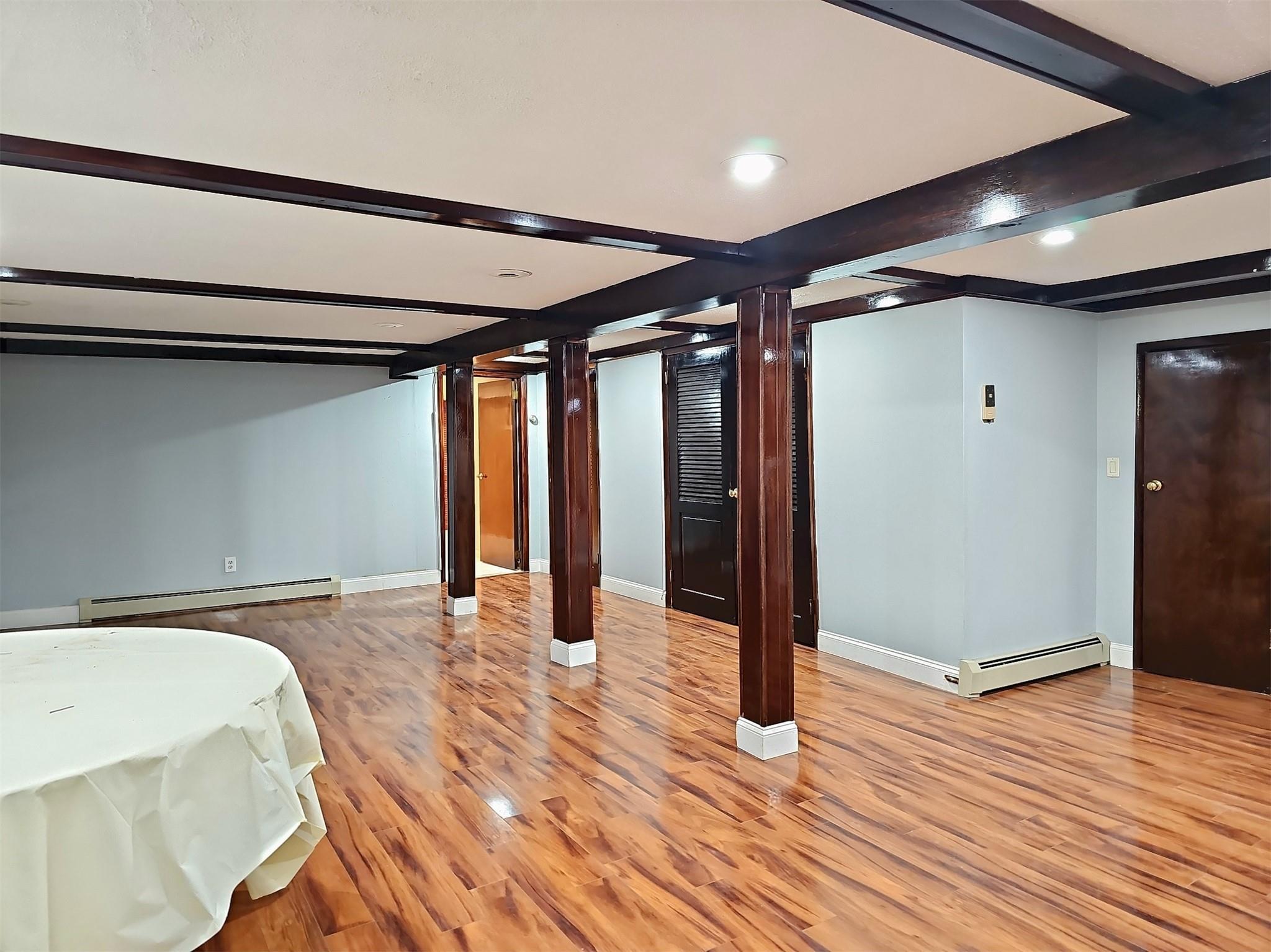 Single Family 11  Queens, NY 11357, MLS-865144-28