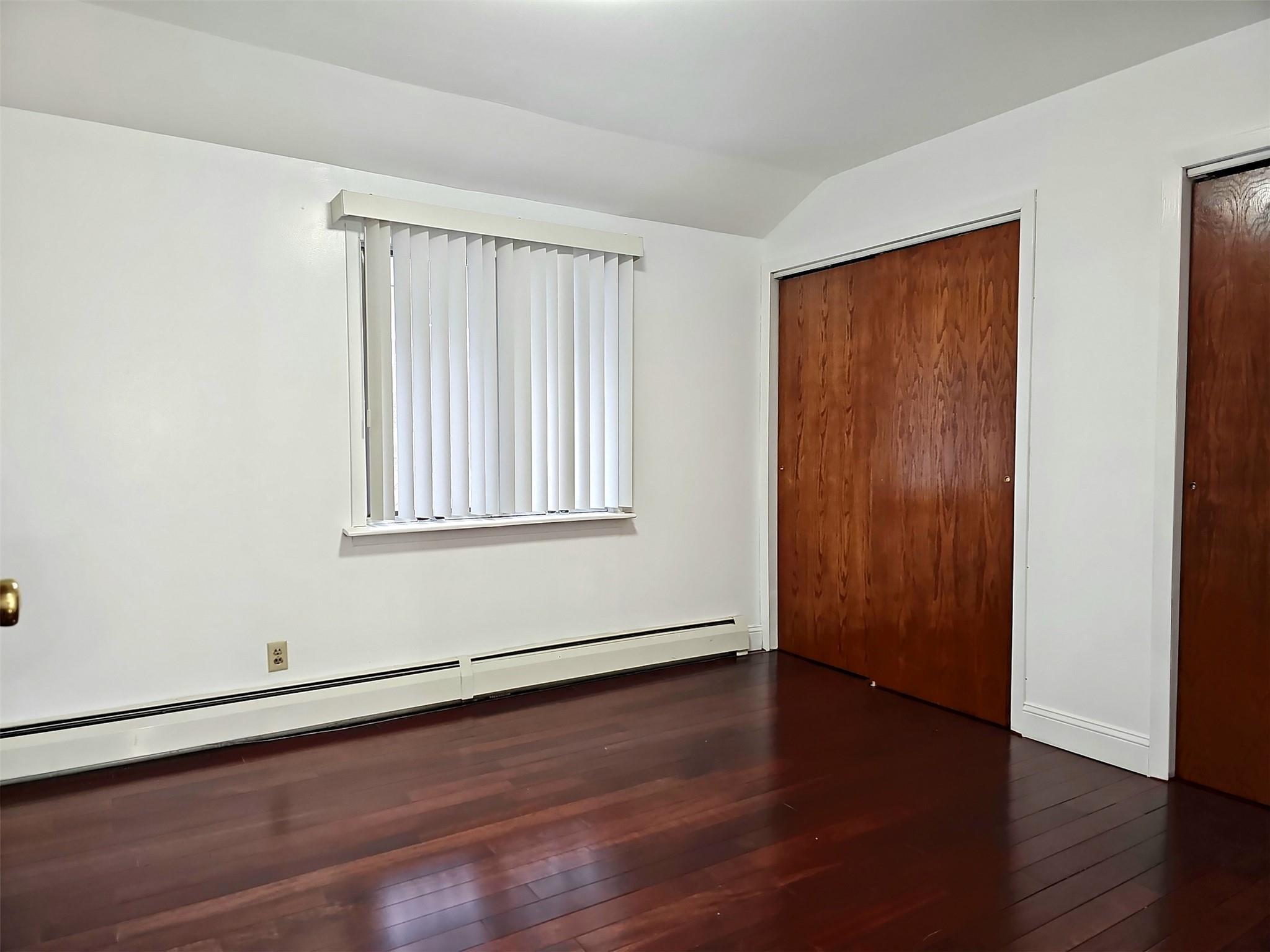 Single Family 11  Queens, NY 11357, MLS-865144-6