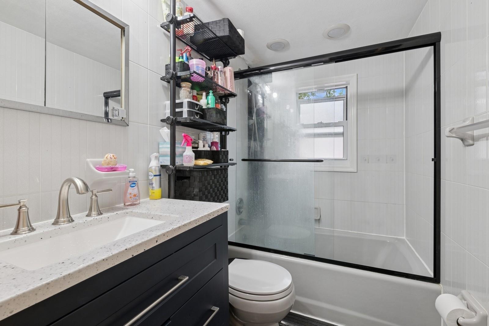 Single Family 16 Ave  Queens, NY 11360, MLS-865152-26