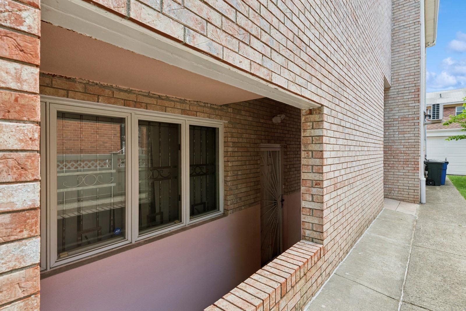 Single Family 16 Ave  Queens, NY 11360, MLS-865152-34