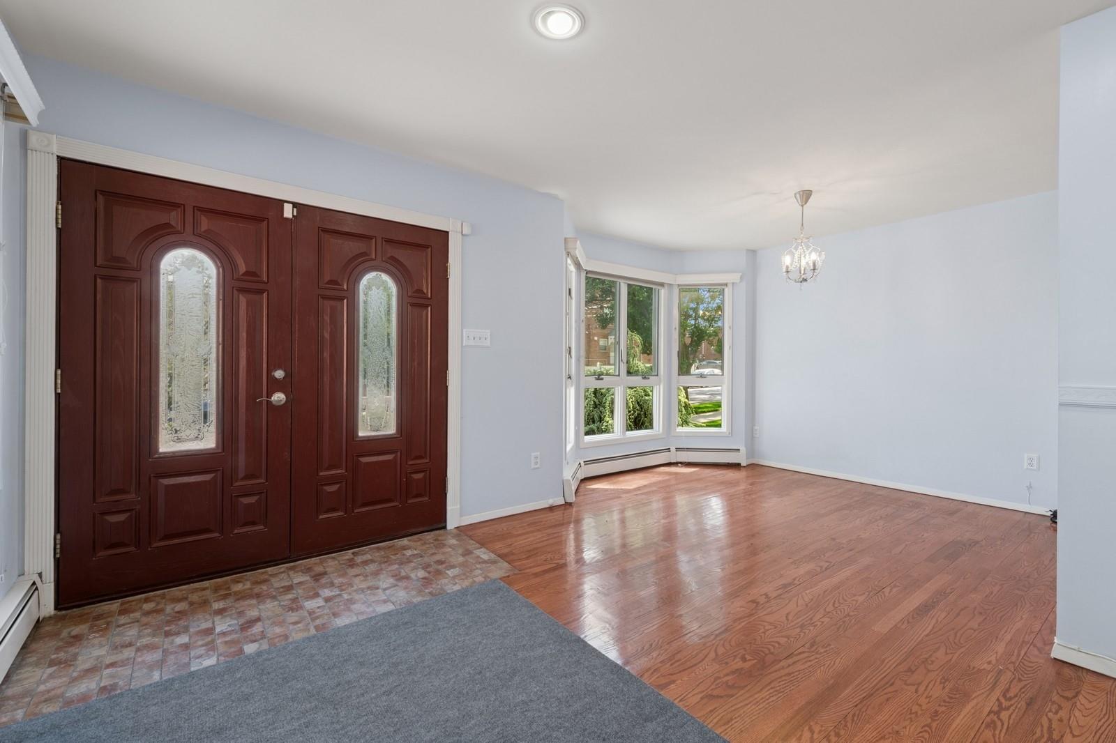 Single Family 16 Ave  Queens, NY 11360, MLS-865152-4