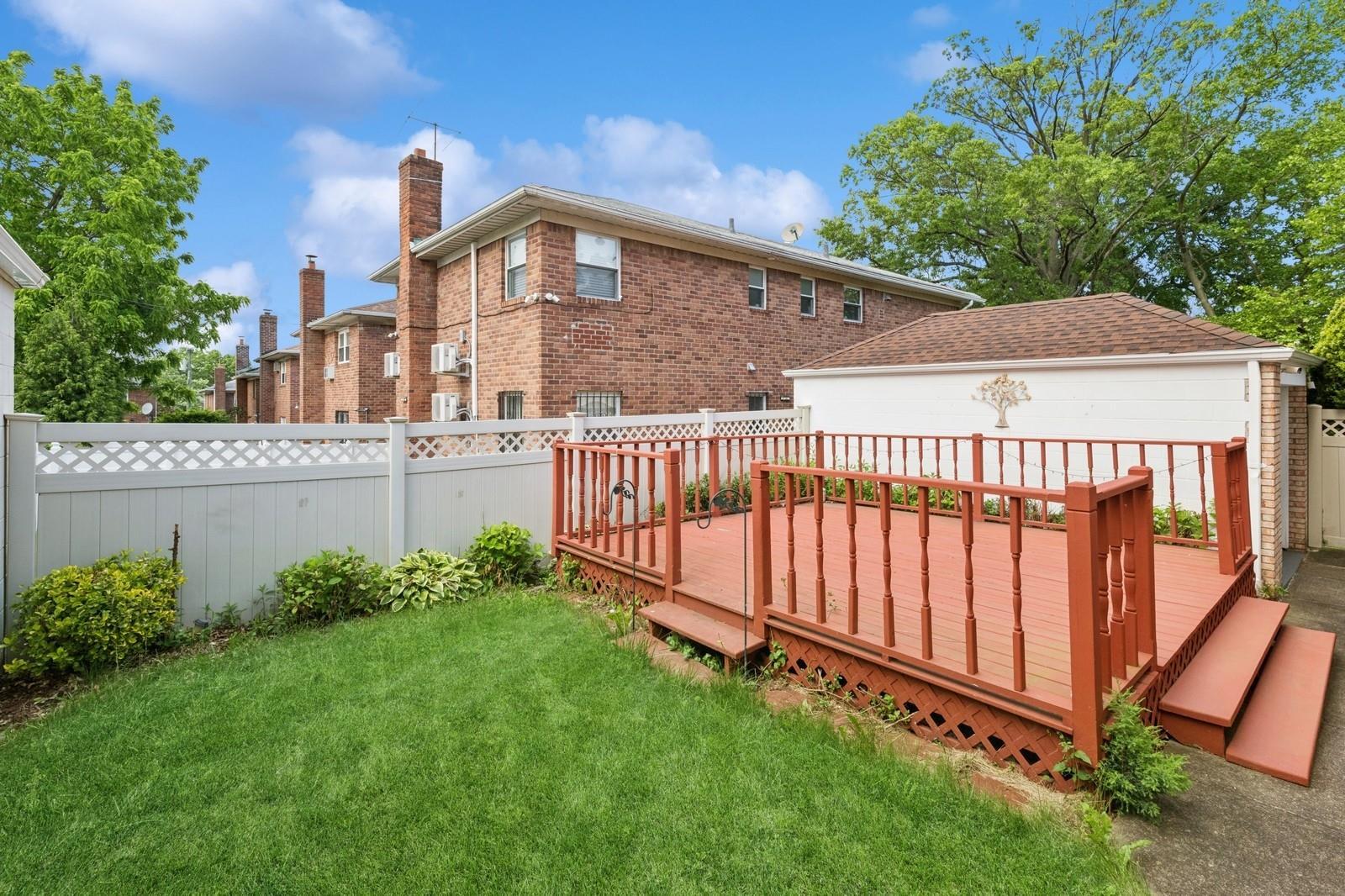 Single Family 16 Ave  Queens, NY 11360, MLS-865152-45
