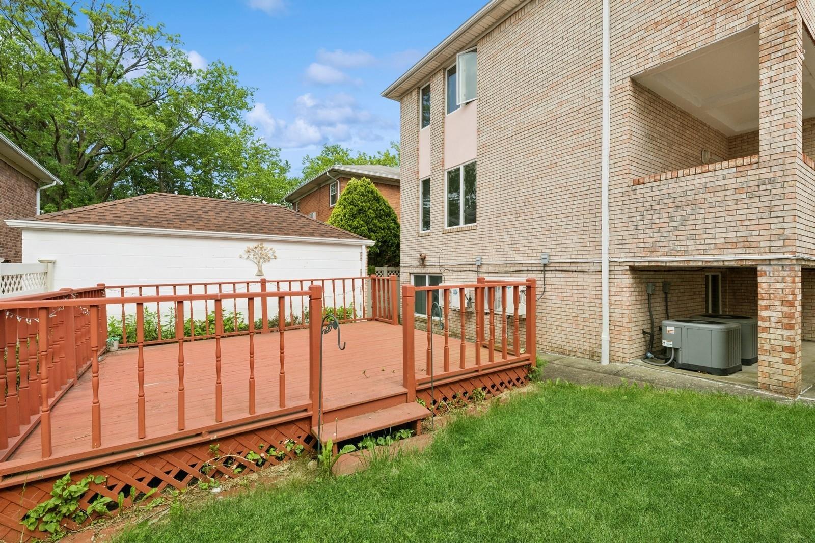 Single Family 16 Ave  Queens, NY 11360, MLS-865152-46