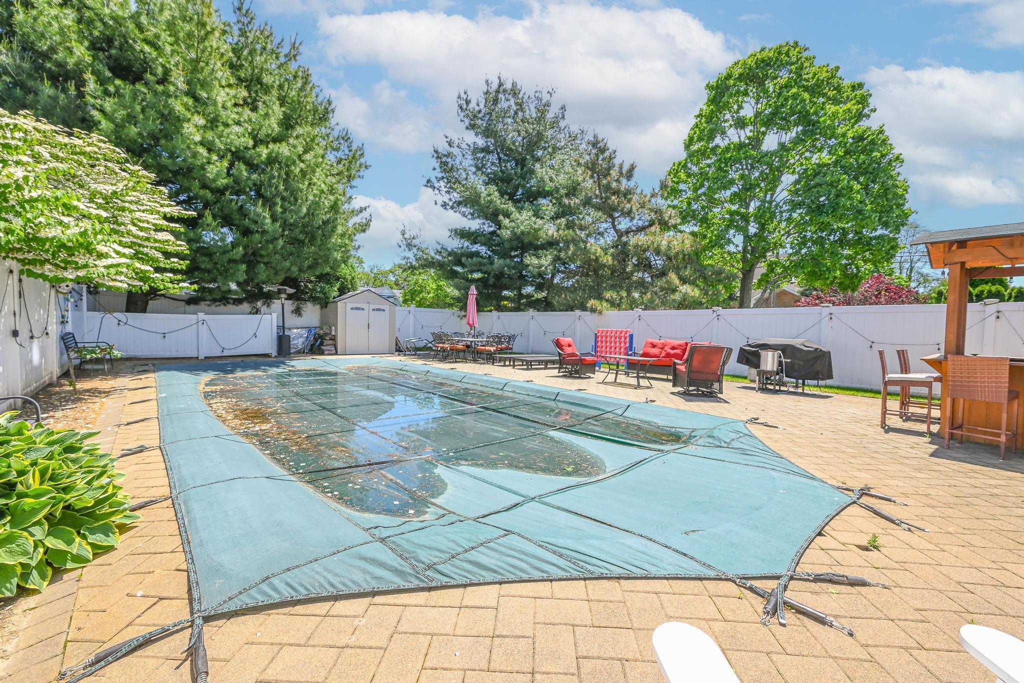 Single Family Baldwin  Nassau County, NY 11758, MLS-865155-23