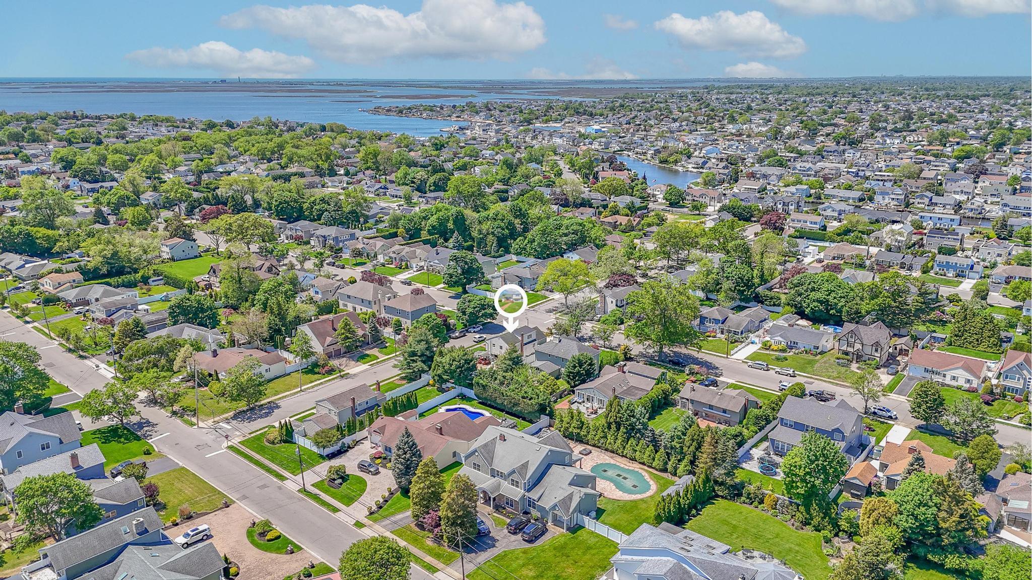 Single Family Baldwin  Nassau County, NY 11758, MLS-865155-29