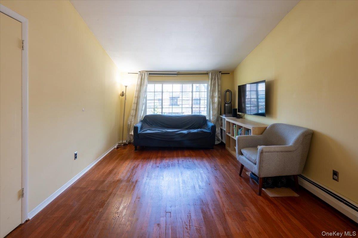 Single Family 29th Queens, NY 11358, MLS-865156-14