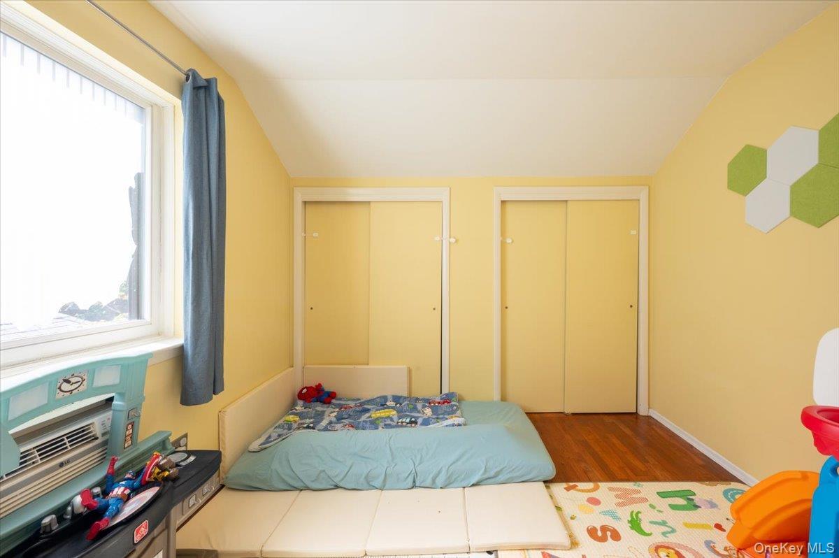 Single Family 29th Queens, NY 11358, MLS-865156-17