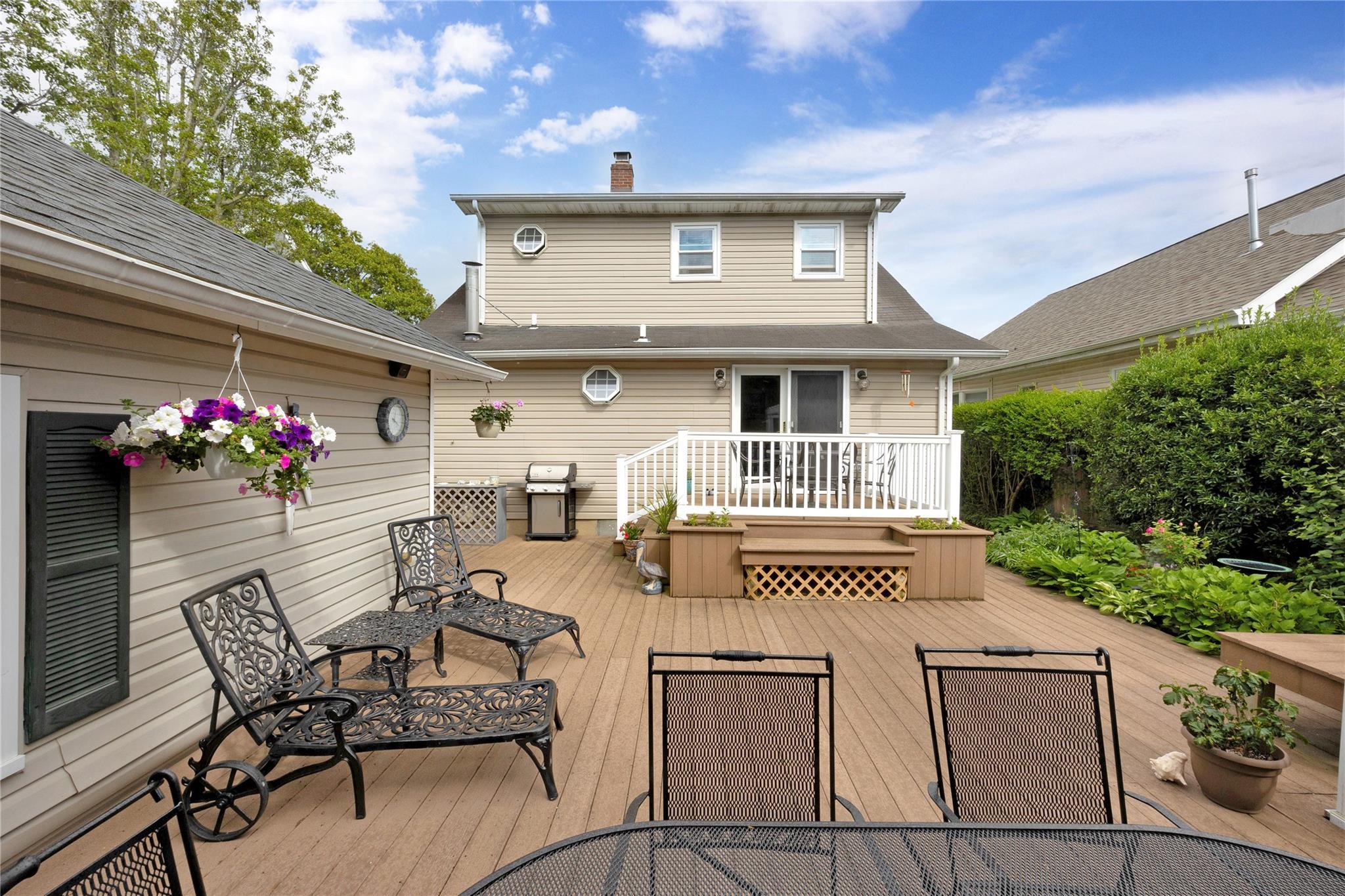 Single Family Adams  Nassau County, NY 11709, MLS-865159-12