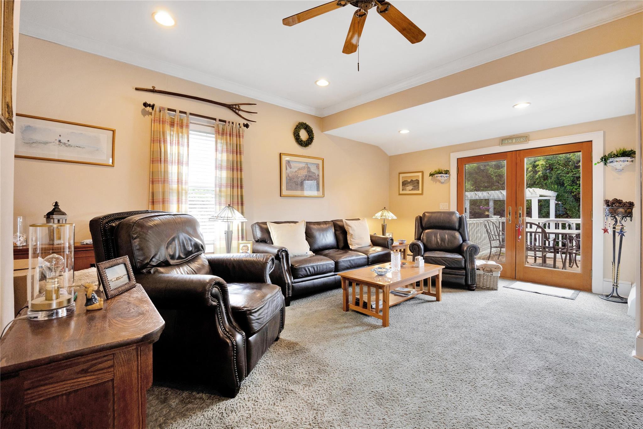 Single Family Adams  Nassau County, NY 11709, MLS-865159-28