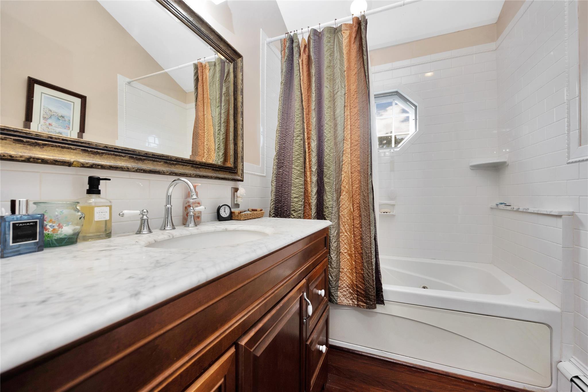 Single Family Adams  Nassau County, NY 11709, MLS-865159-33