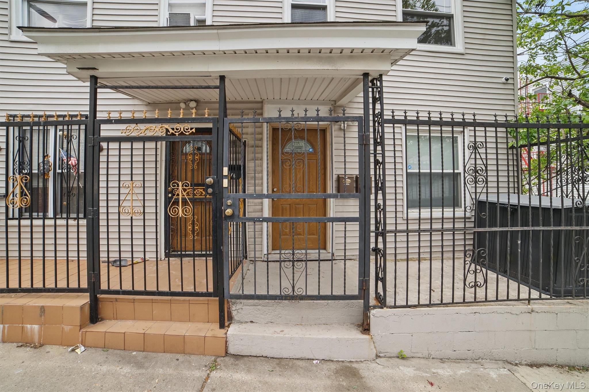 Single Family Van Cortlandt Park  Westchester County, NY 10701, MLS-865171-31