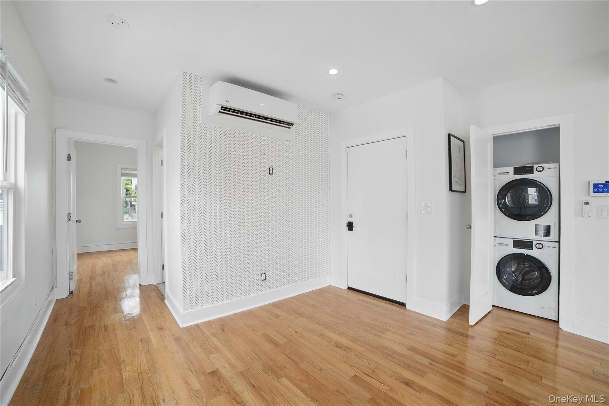 Single Family Van Cortlandt Park Westchester County, NY 10701, MLS-865171-8