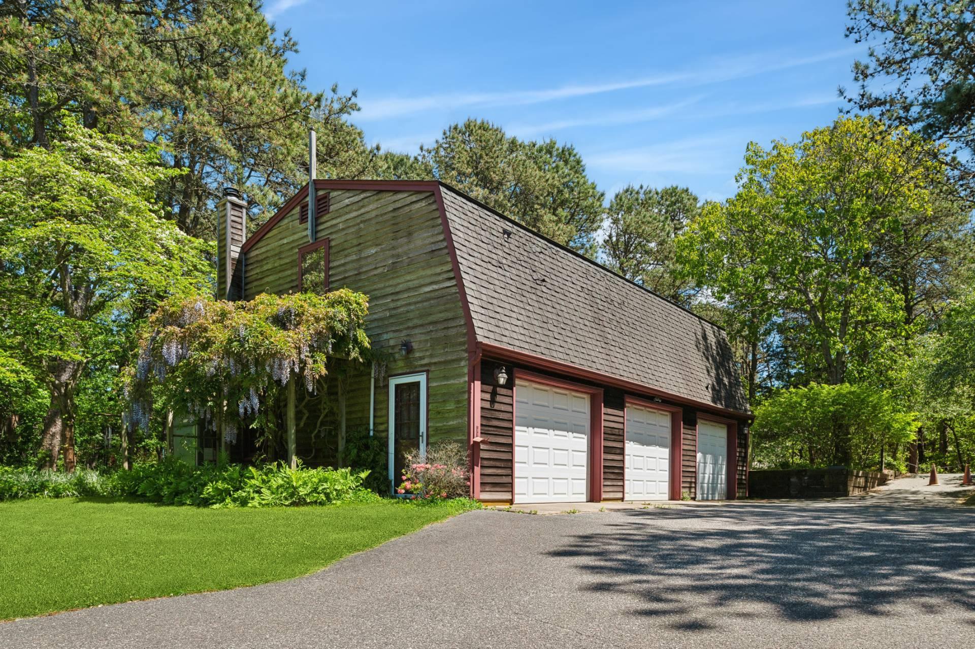 Single Family Longview  Suffolk County, NY 11968, MLS-865172-3