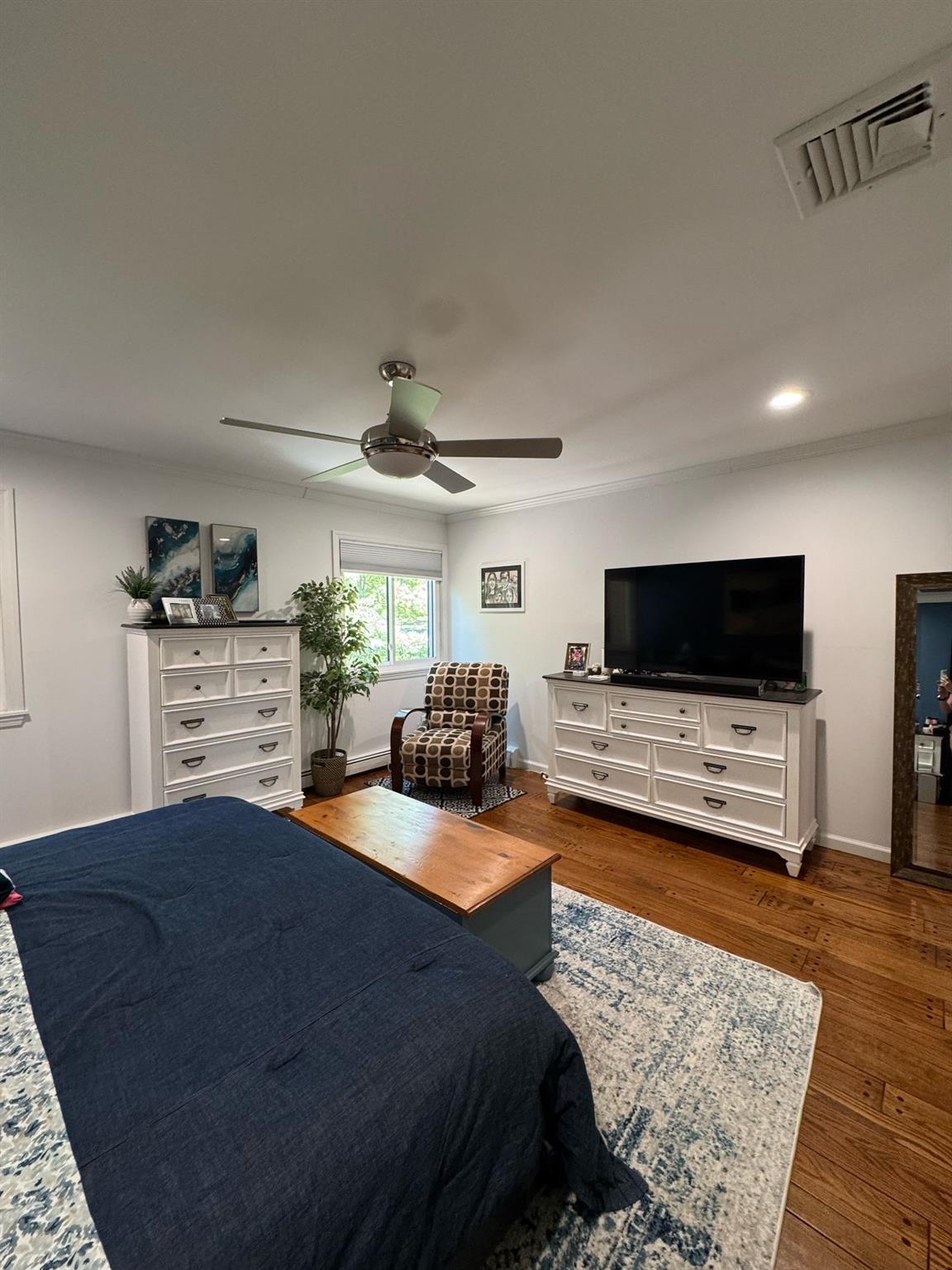 Single Family Greenway Close  Westchester County, NY 10573, MLS-865173-17