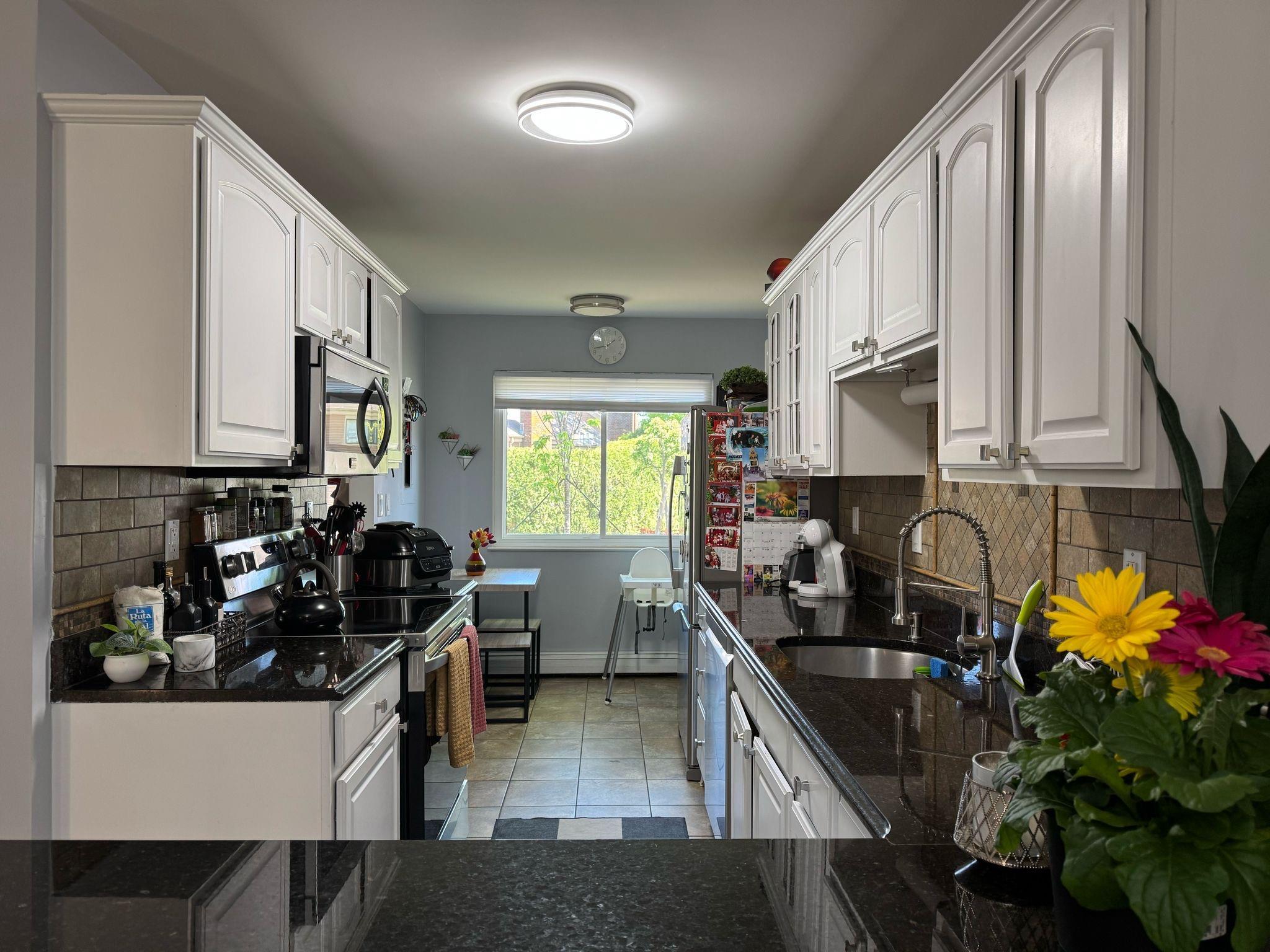 Single Family Greenway Close  Westchester County, NY 10573, MLS-865173-8