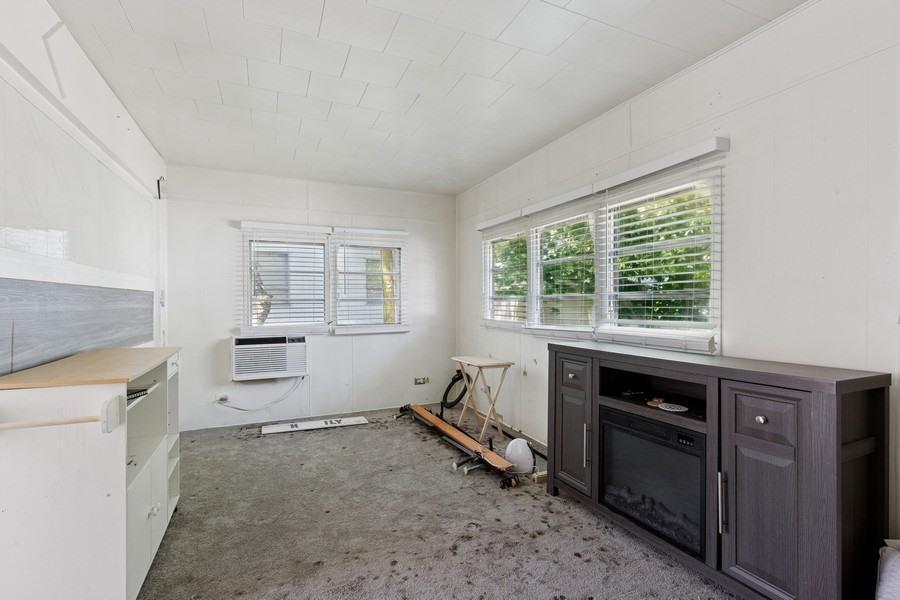Single Family Riverleigh  Suffolk County, NY 11901, MLS-865184-11
