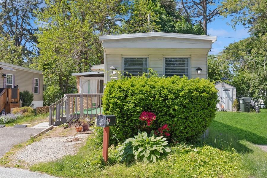 Single Family Riverleigh  Suffolk County, NY 11901, MLS-865184-3