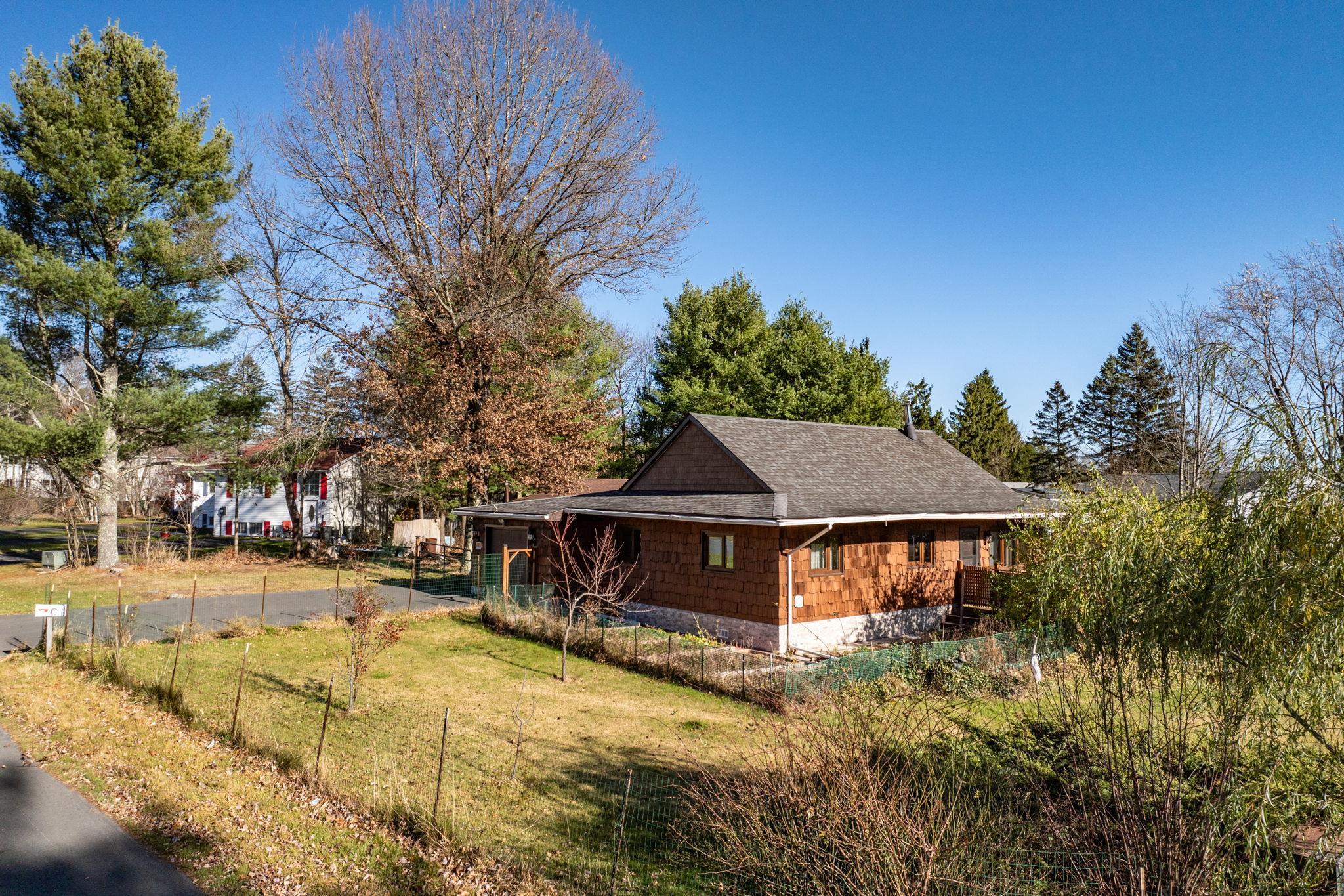 Single Family Medallion  Sullivan County, NY 12751, MLS-865186-3