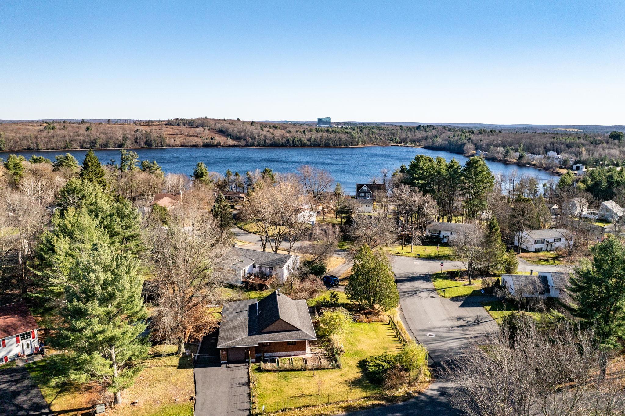 Single Family Medallion  Sullivan County, NY 12751, MLS-865186-45